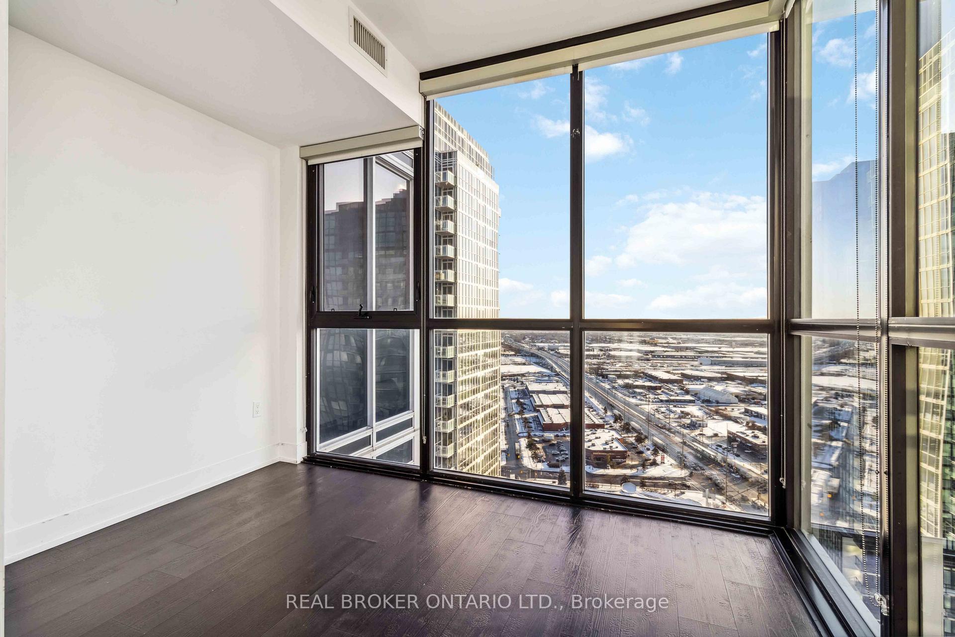 Photo 24 of Unit 3102, 2916 Highway 7, Vaughan, Vaughan Corporate Centre — HOMEH