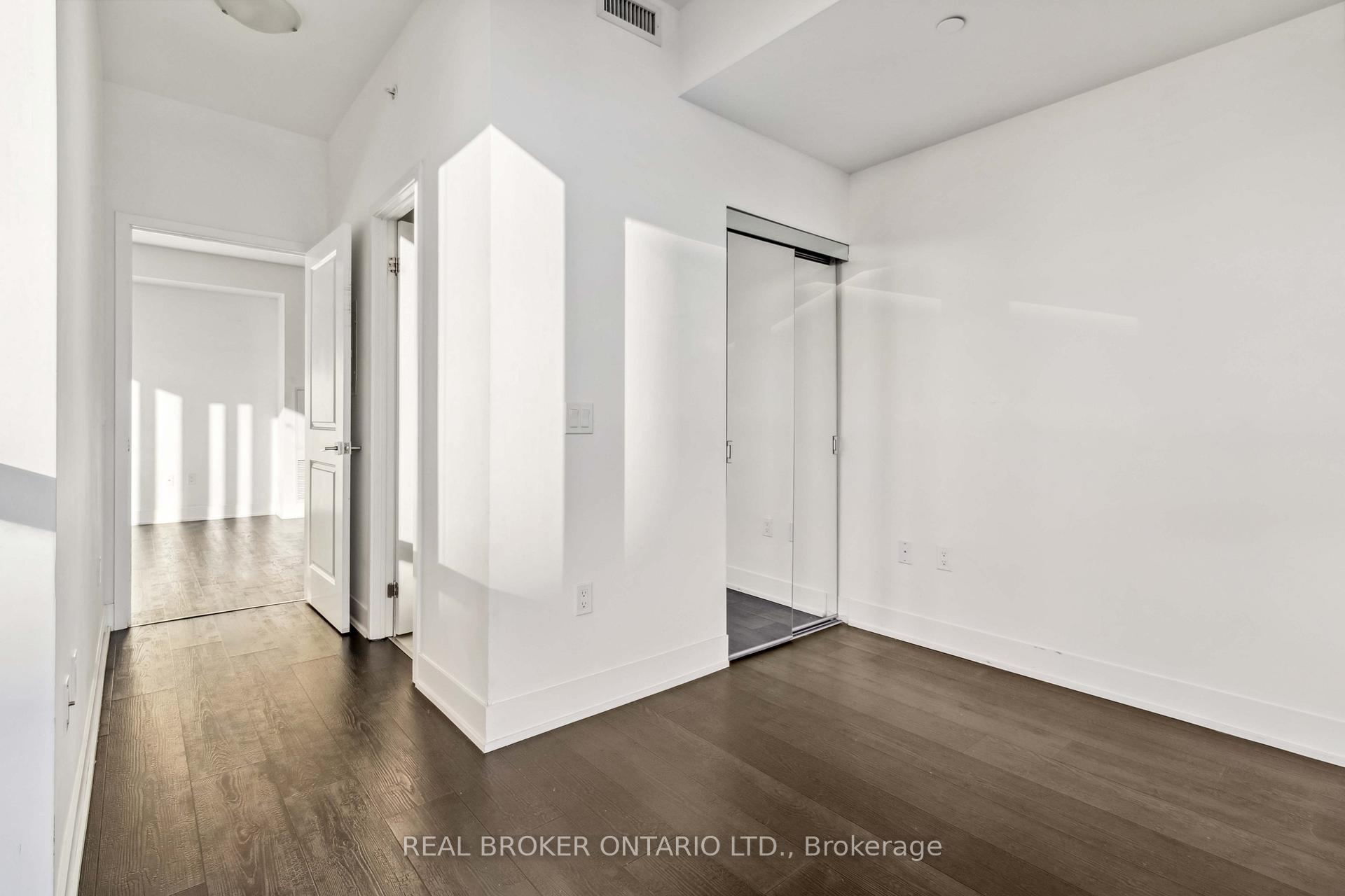 Photo 26 of Unit 3102, 2916 Highway 7, Vaughan, Vaughan Corporate Centre — HOMEH