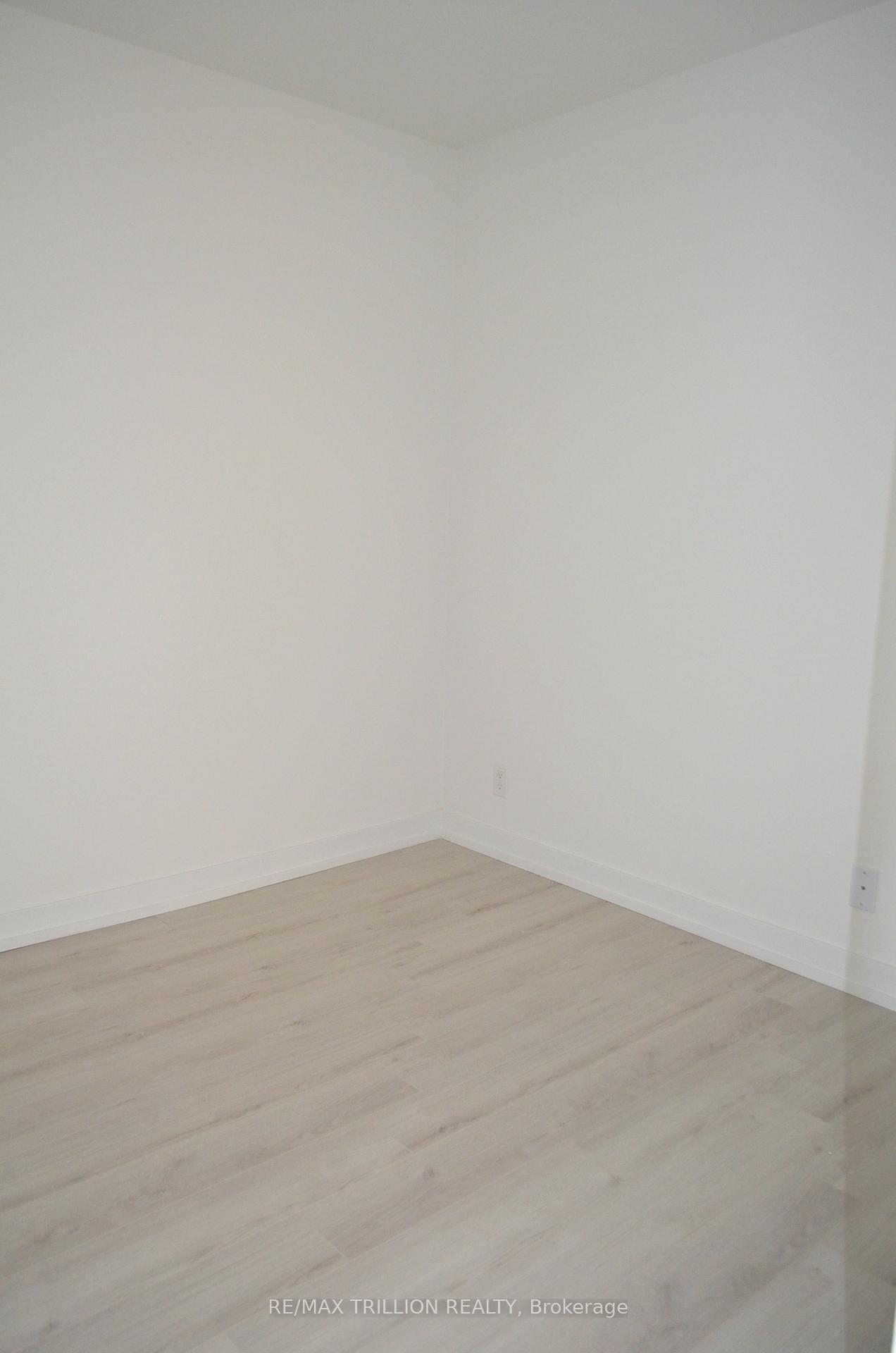 Photo 20 of Unit 2712, 33 Helendale Avenue, Toronto, Yonge-Eglinton — HOMEH