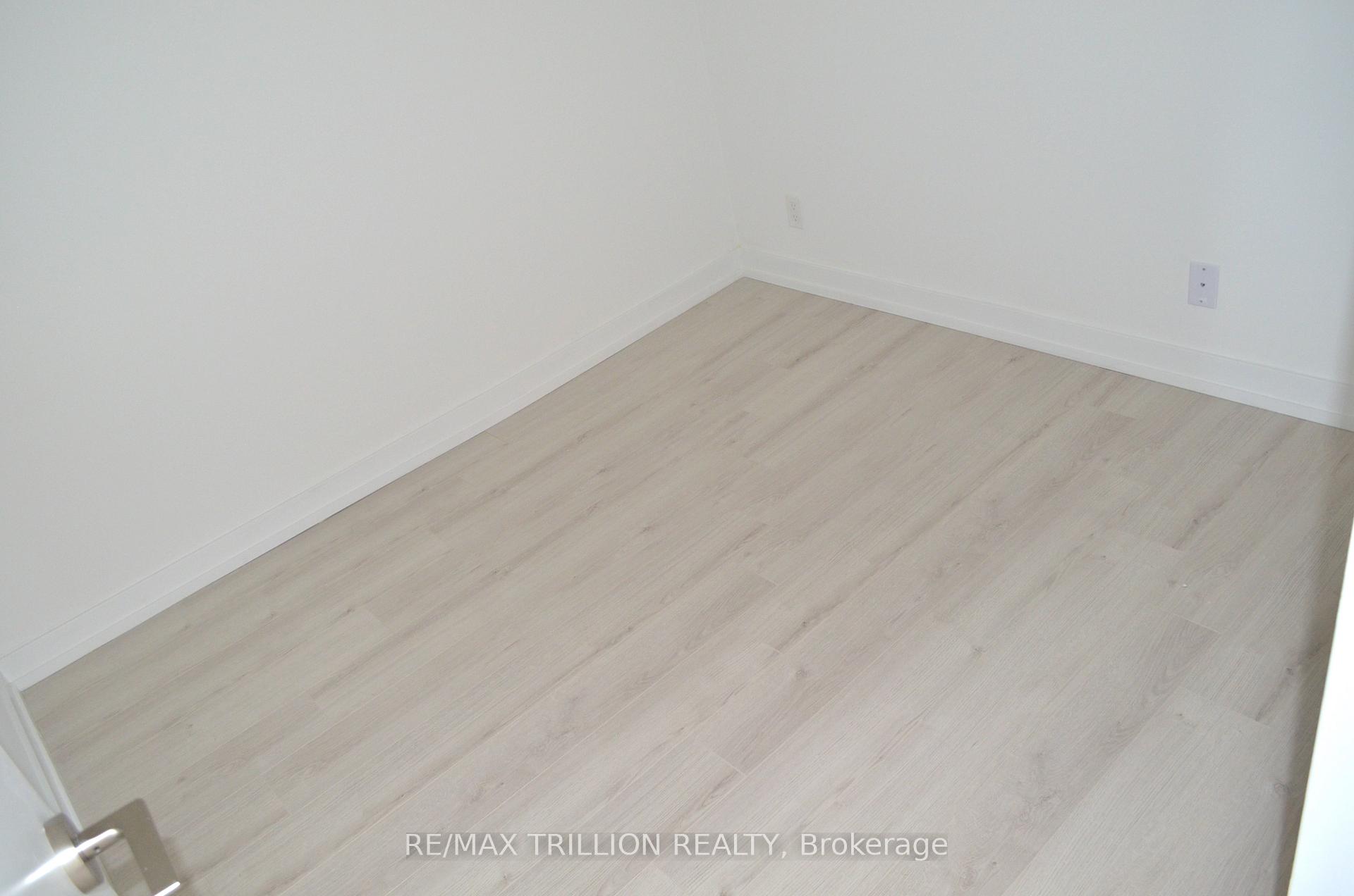 Photo 21 of Unit 2712, 33 Helendale Avenue, Toronto, Yonge-Eglinton — HOMEH
