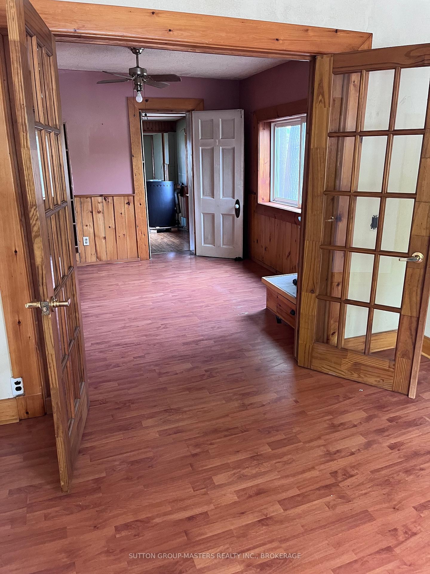 Photo 10 of 260 William Street S, Gananoque — HOMEH