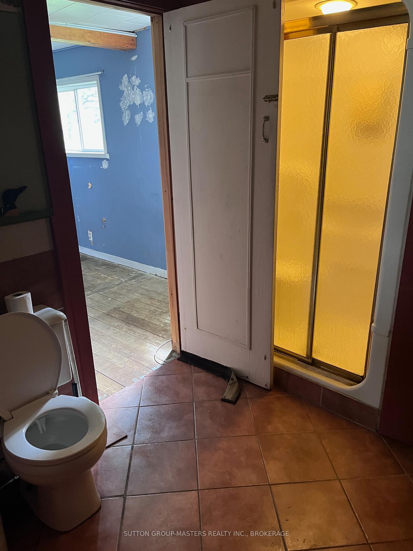 Photo 12 of 260 William Street S, Gananoque — HOMEH