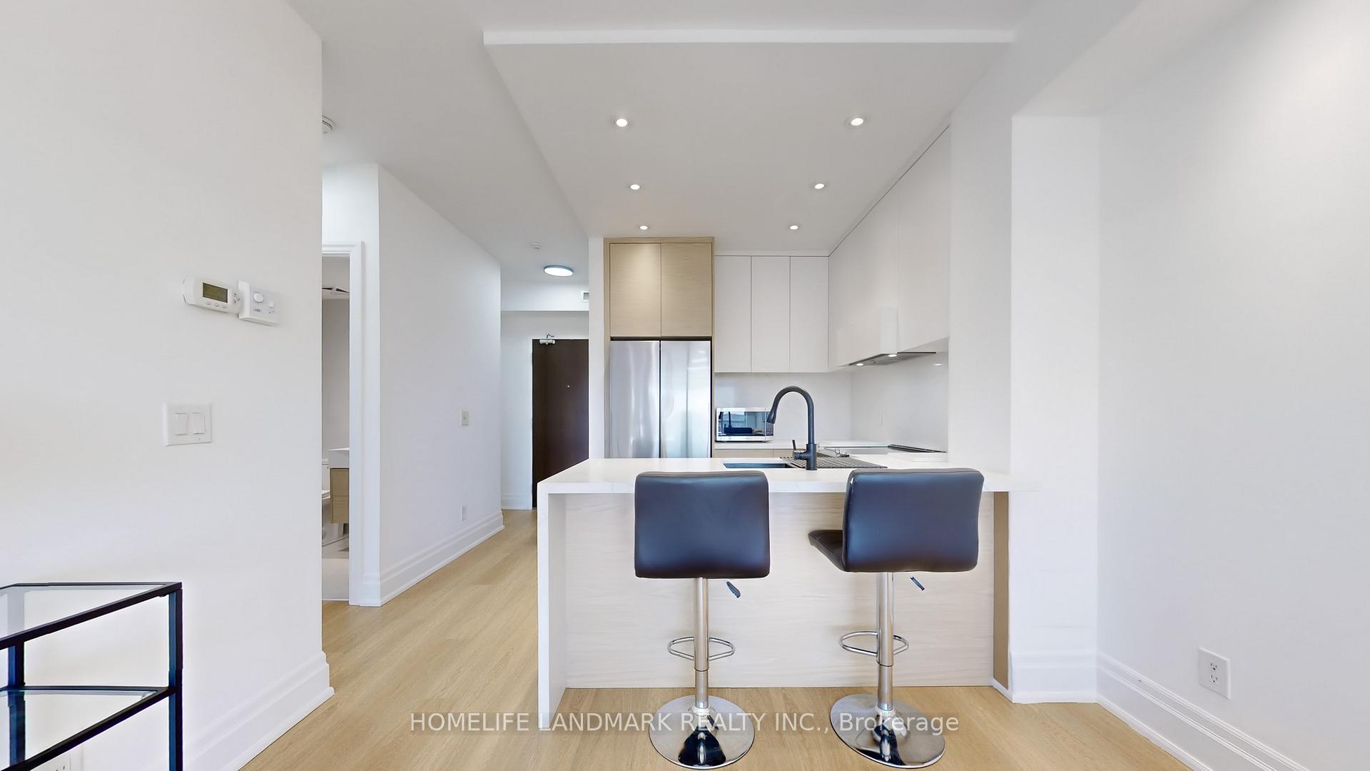 Photo 10 of Unit 516, 39 Upper Duke Crescent, Markham, Unionville — HOMEH