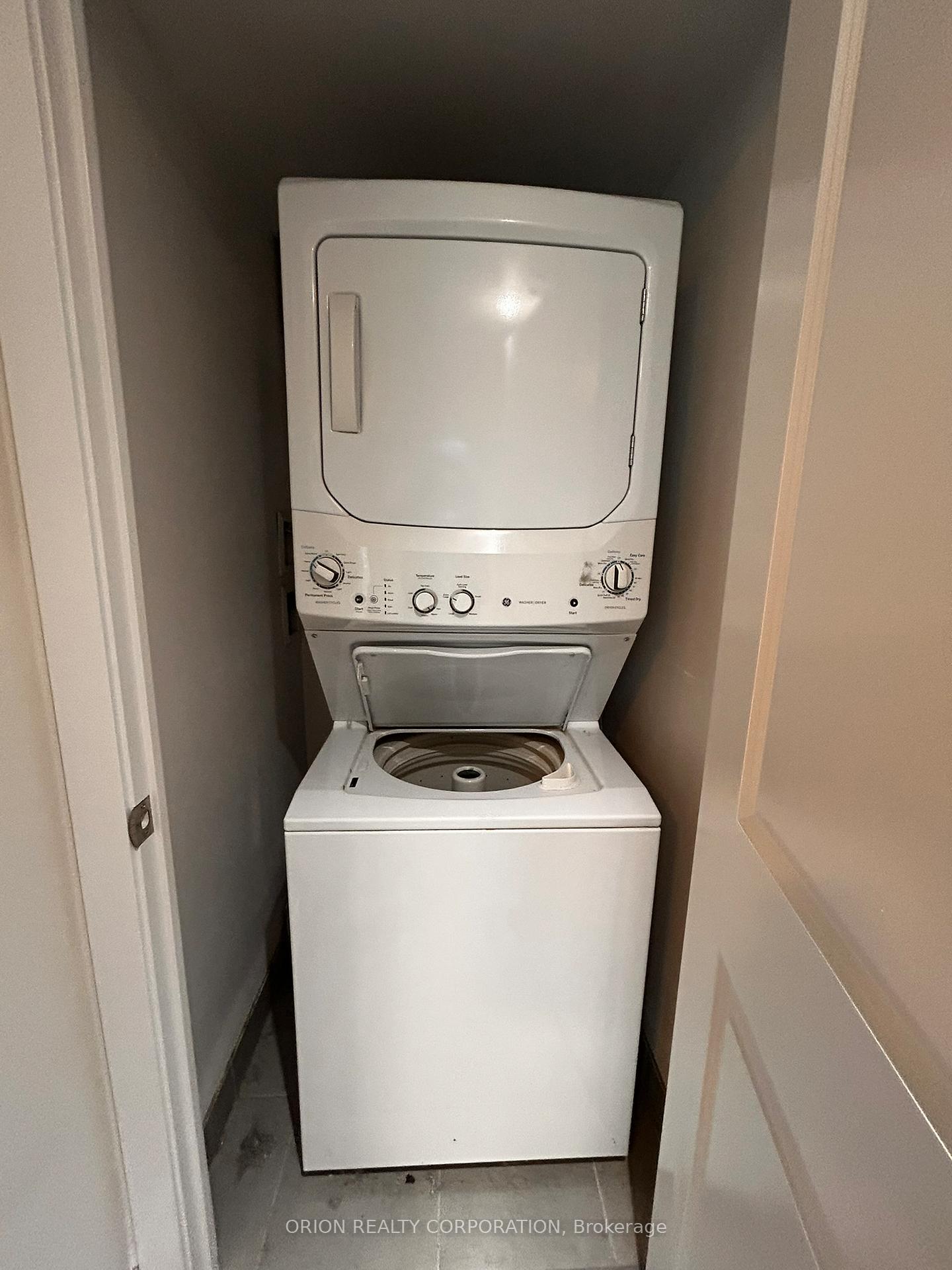 Photo 14 of Unit 907, 1215 Bayly Street, Pickering, Bay Ridges — HOMEH