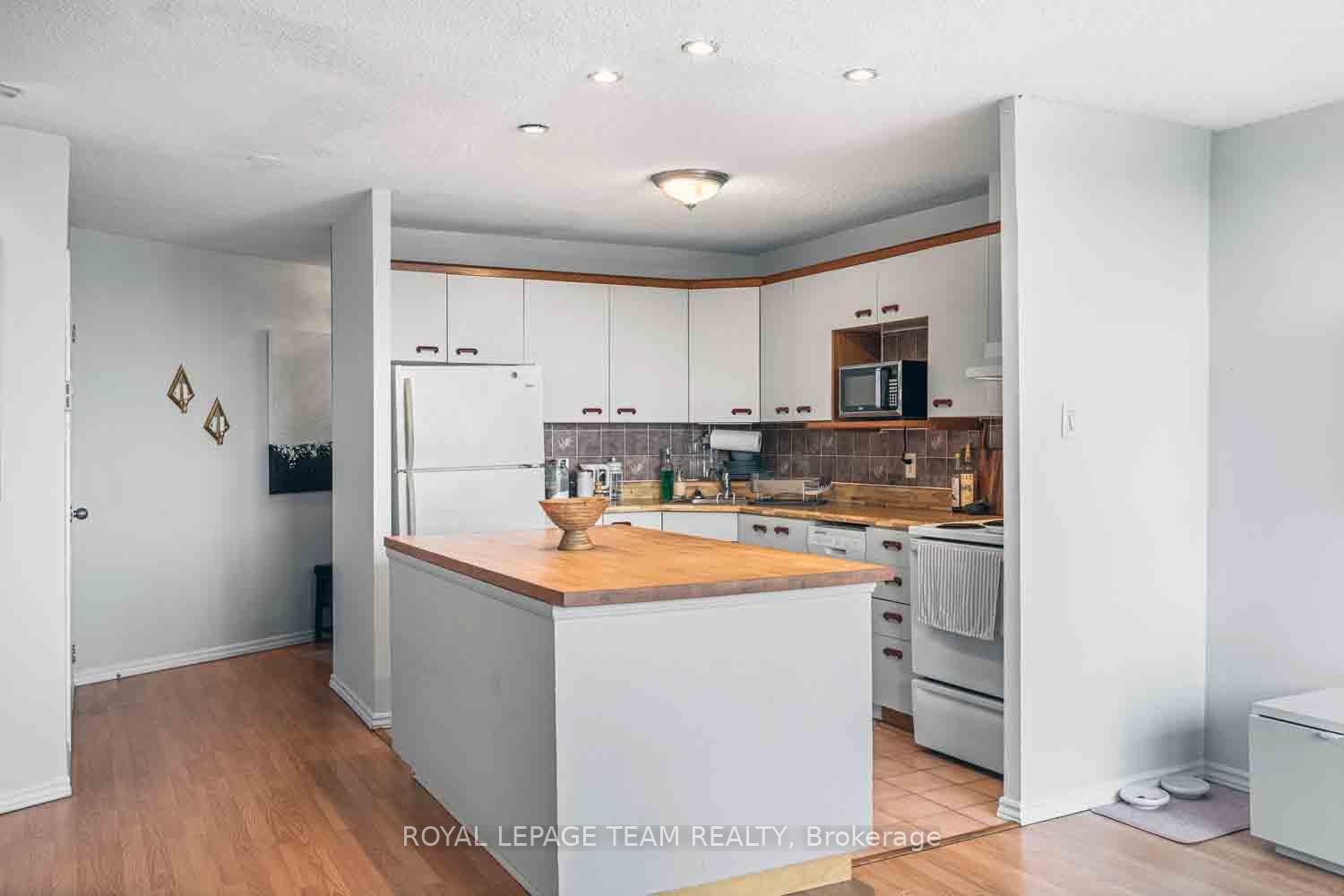 Photo 19 of Unit 2608, 900 Dynes Road, Ottawa, Carleton Square — HOMEH