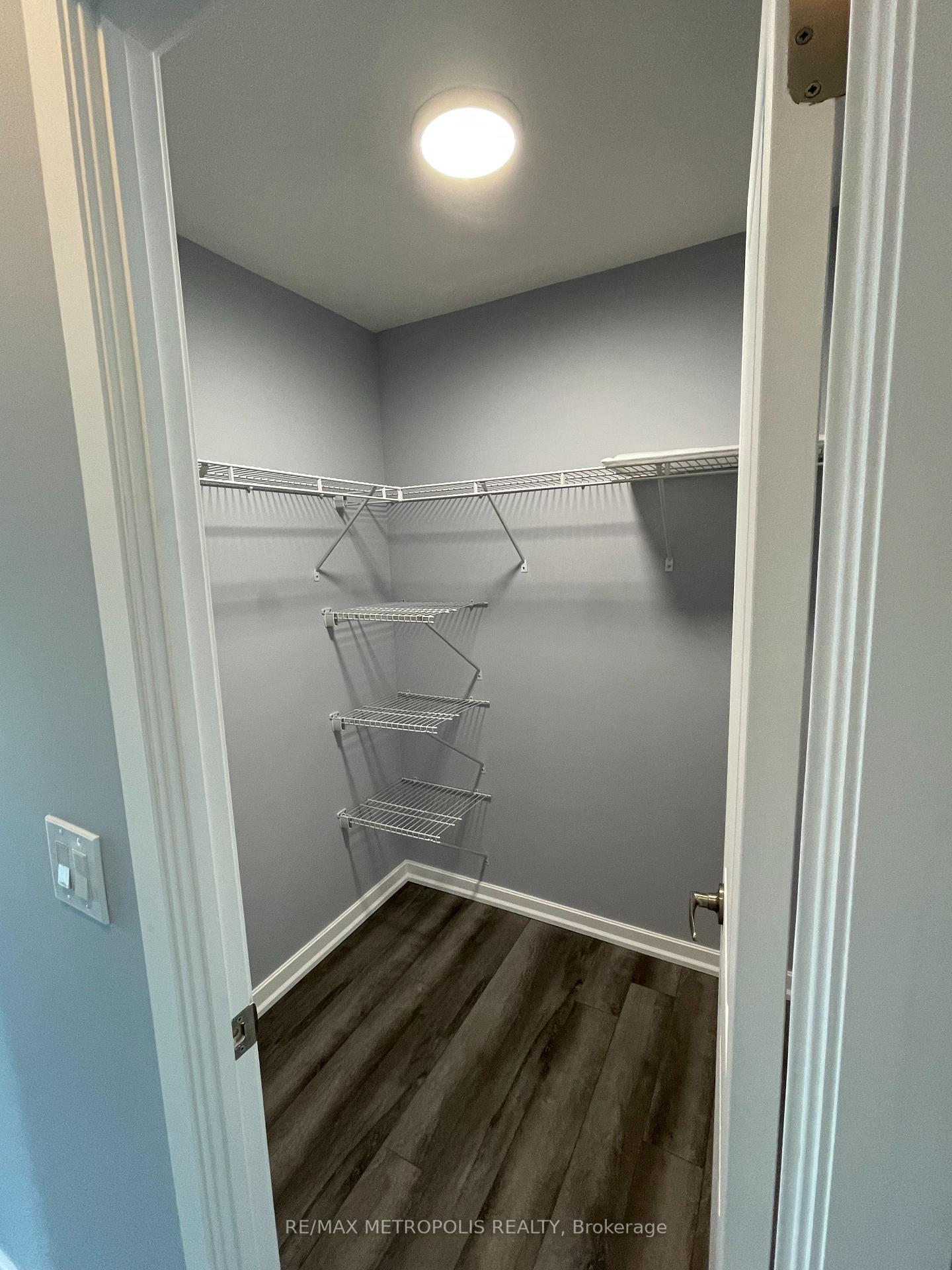Photo 13 of Unit 1613, 1235 Bayly Street, Pickering, Bay Ridges — HOMEH
