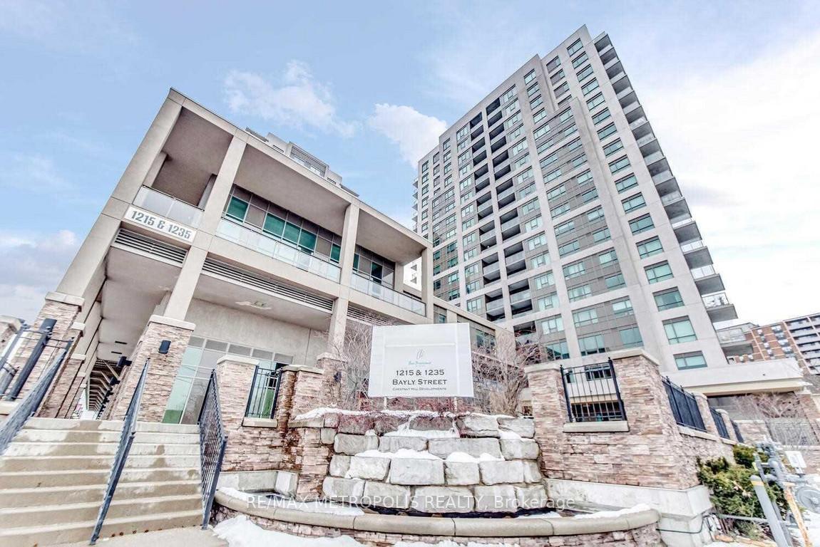 Photo 2 of Unit 1613, 1235 Bayly Street, Pickering, Bay Ridges — HOMEH