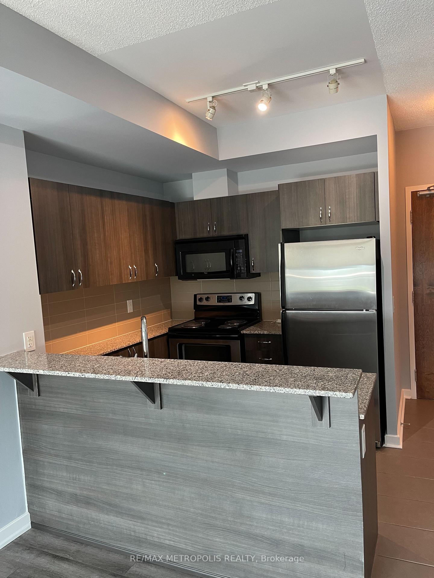 Photo 27 of Unit 1613, 1235 Bayly Street, Pickering, Bay Ridges — HOMEH