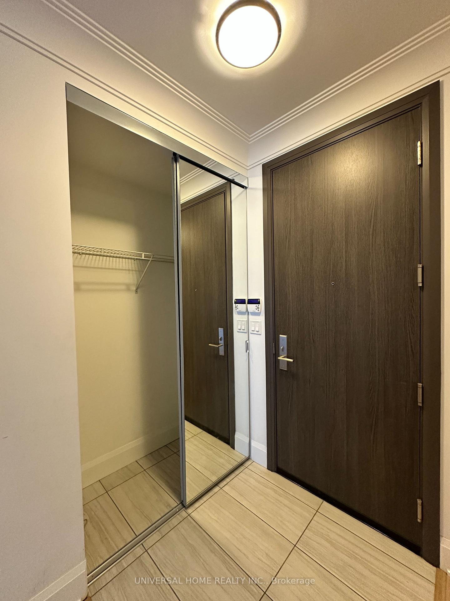 Photo 5 of Unit 233, 15 Water Walk Drive, Markham, Unionville — HOMEH
