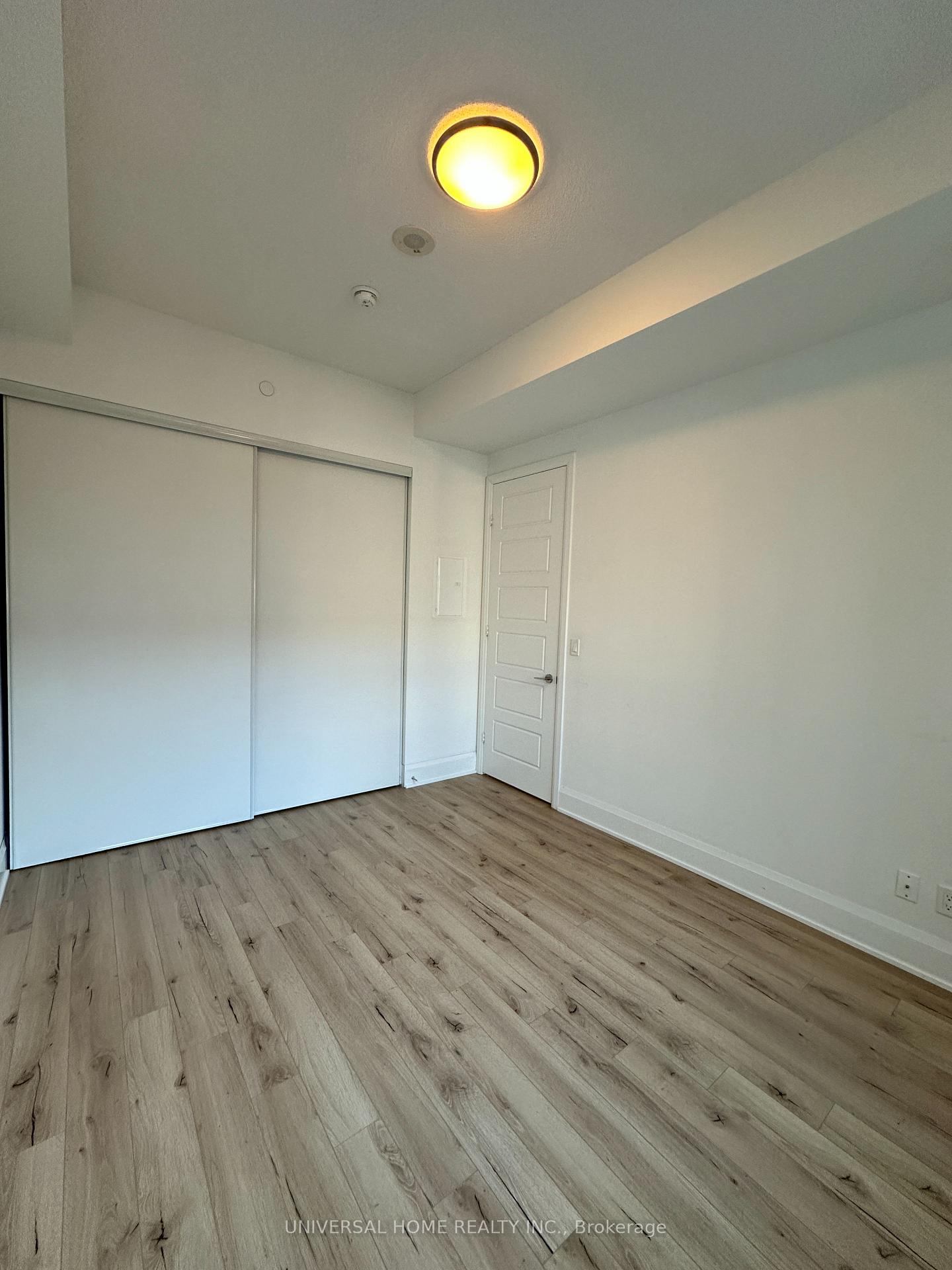 Photo 7 of Unit 233, 15 Water Walk Drive, Markham, Unionville — HOMEH