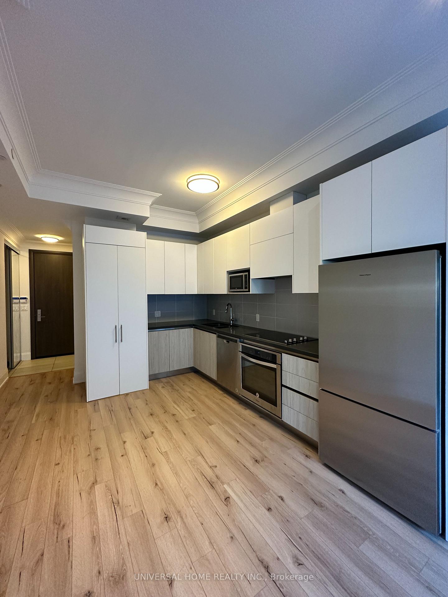 Photo 8 of Unit 233, 15 Water Walk Drive, Markham, Unionville — HOMEH