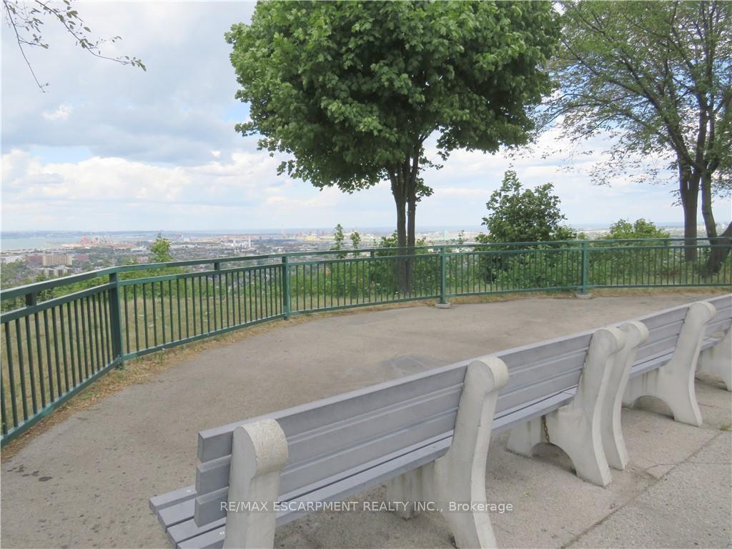 Photo 22 of Unit 307, 30 Summit Avenue, Hamilton, Eastmount — HOMEH