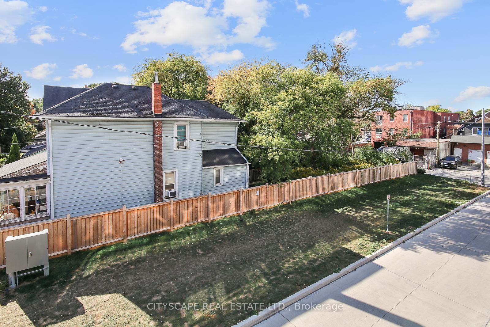 Photo 25 of Unit 213, 286 Main Street, Toronto, East End-Danforth — HOMEH