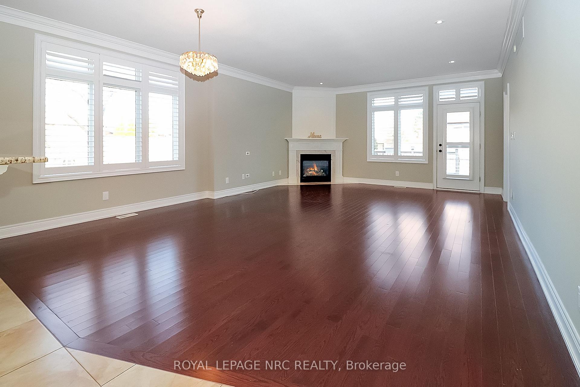 Photo 7 of 2 Emerald Common, St. Catharines, Lakeshore — HOMEH