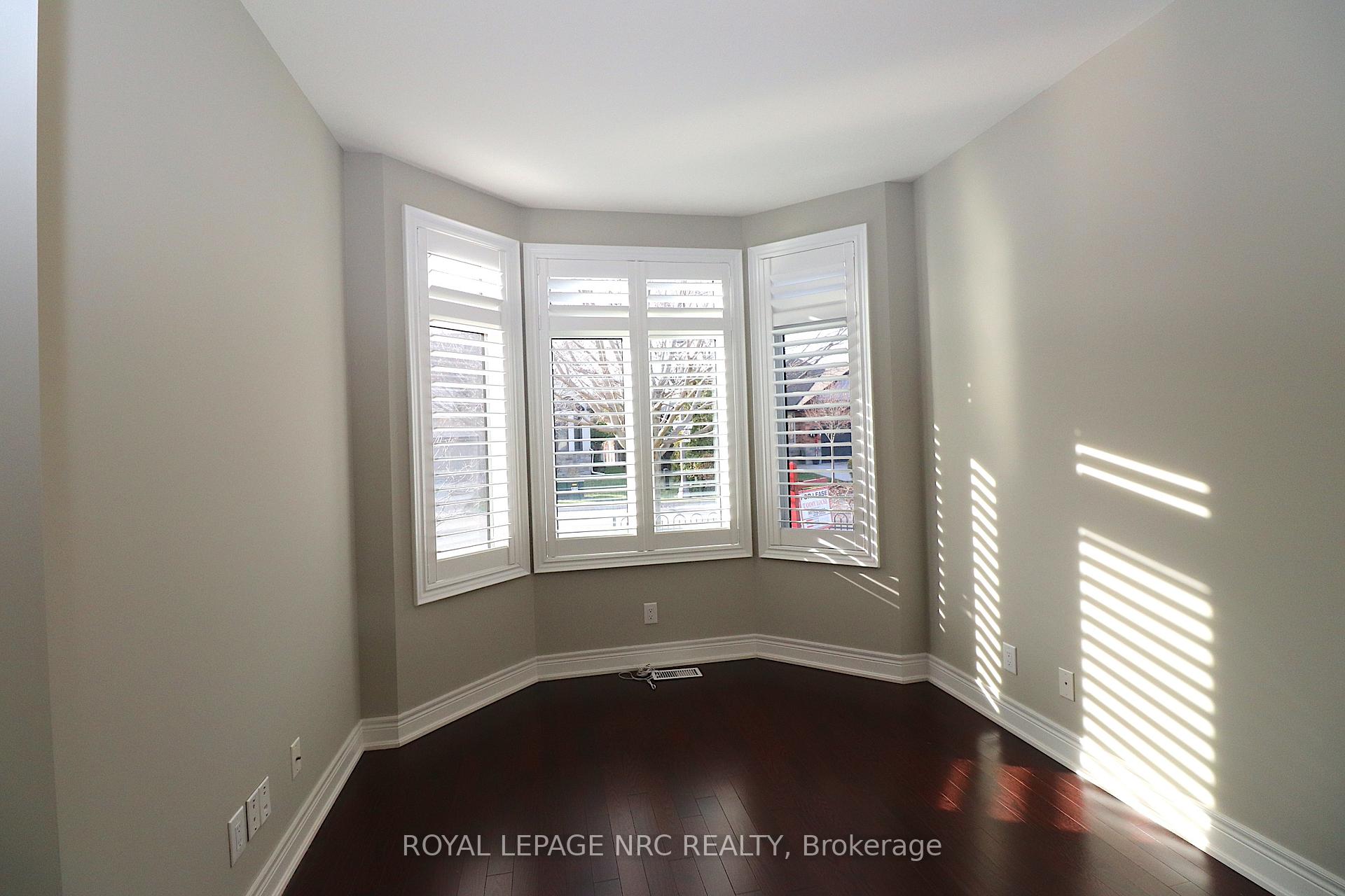 Photo 16 of 2 Emerald Common, St. Catharines, Lakeshore — HOMEH
