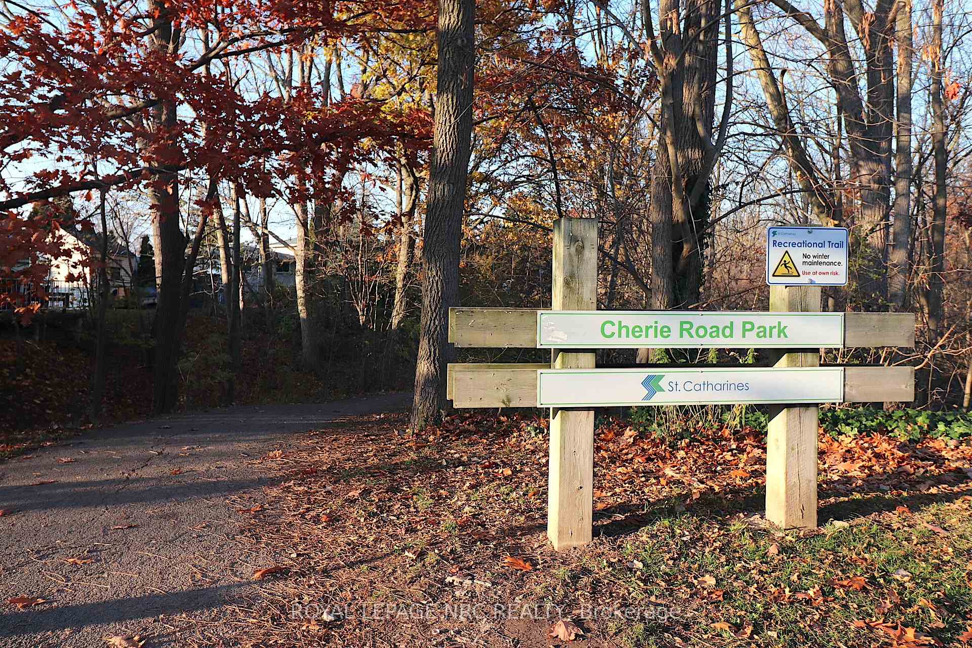 Photo 29 of 2 Emerald Common, St. Catharines, Lakeshore — HOMEH