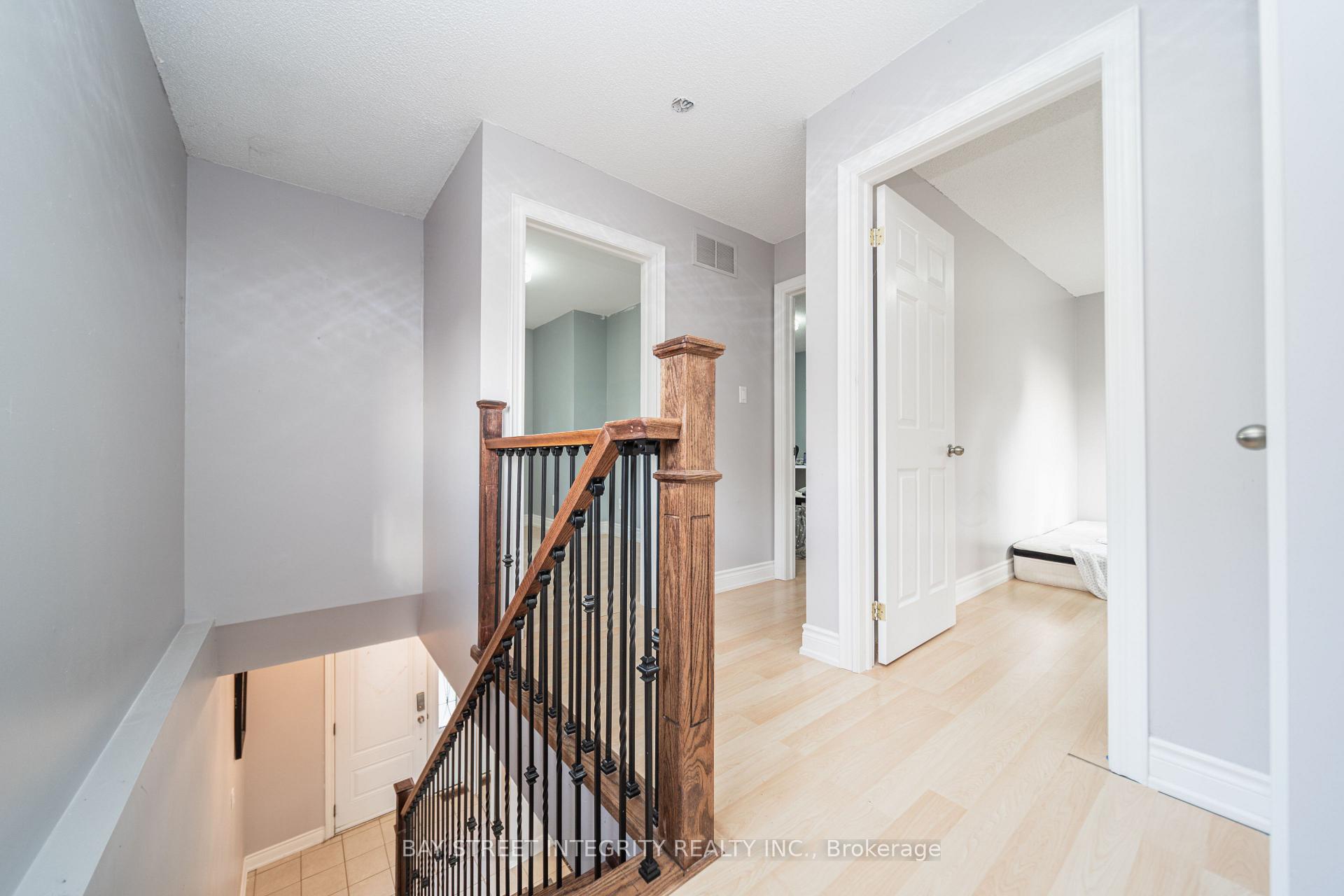 Photo 26 of 1 Hodgins Avenue, Georgina, Keswick South — HOMEH