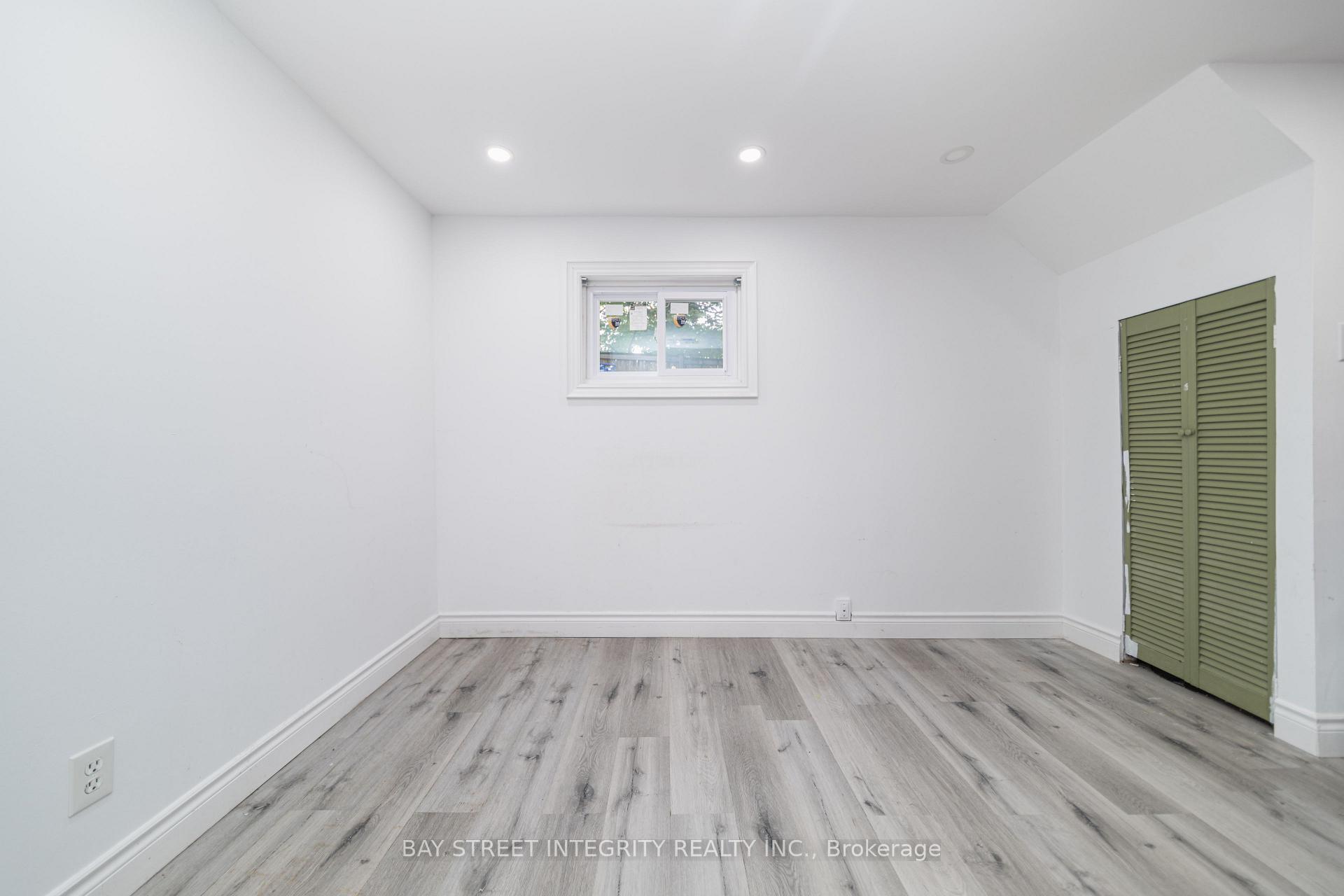 Photo 39 of 1 Hodgins Avenue, Georgina, Keswick South — HOMEH