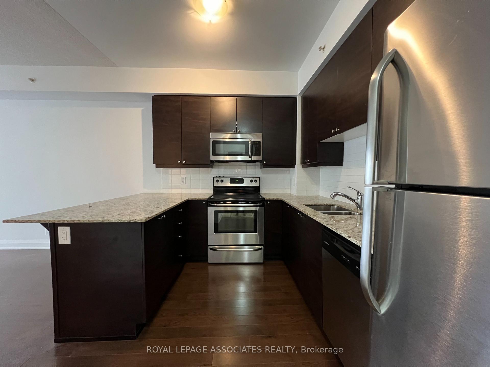 Photo 3 of Unit 408, 24 Woodstream Boulevard, Vaughan, Vaughan Grove — HOMEH