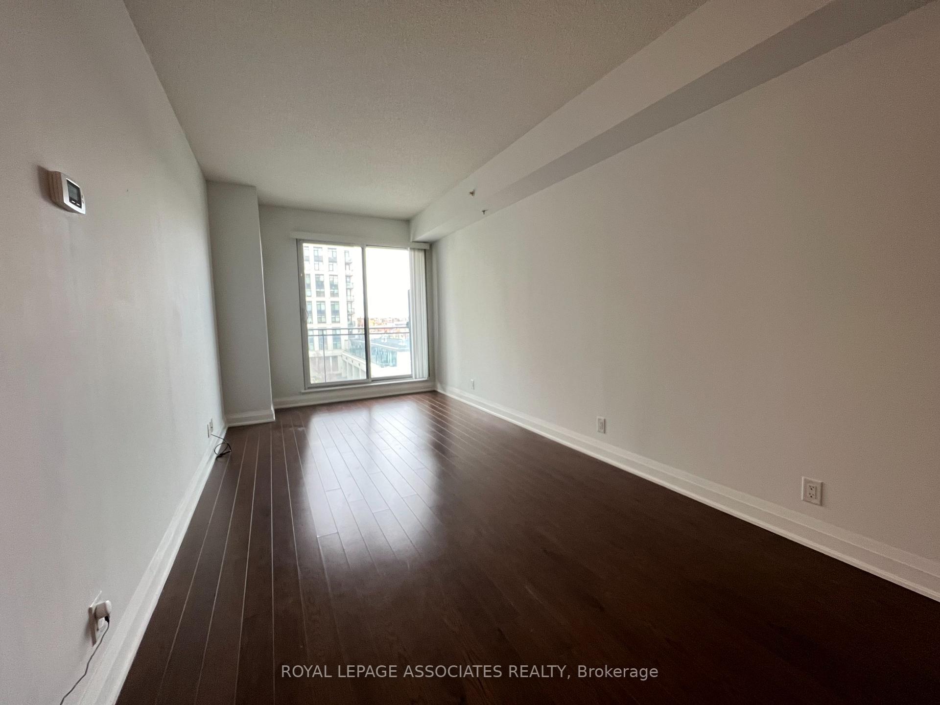 Photo 8 of Unit 408, 24 Woodstream Boulevard, Vaughan, Vaughan Grove — HOMEH