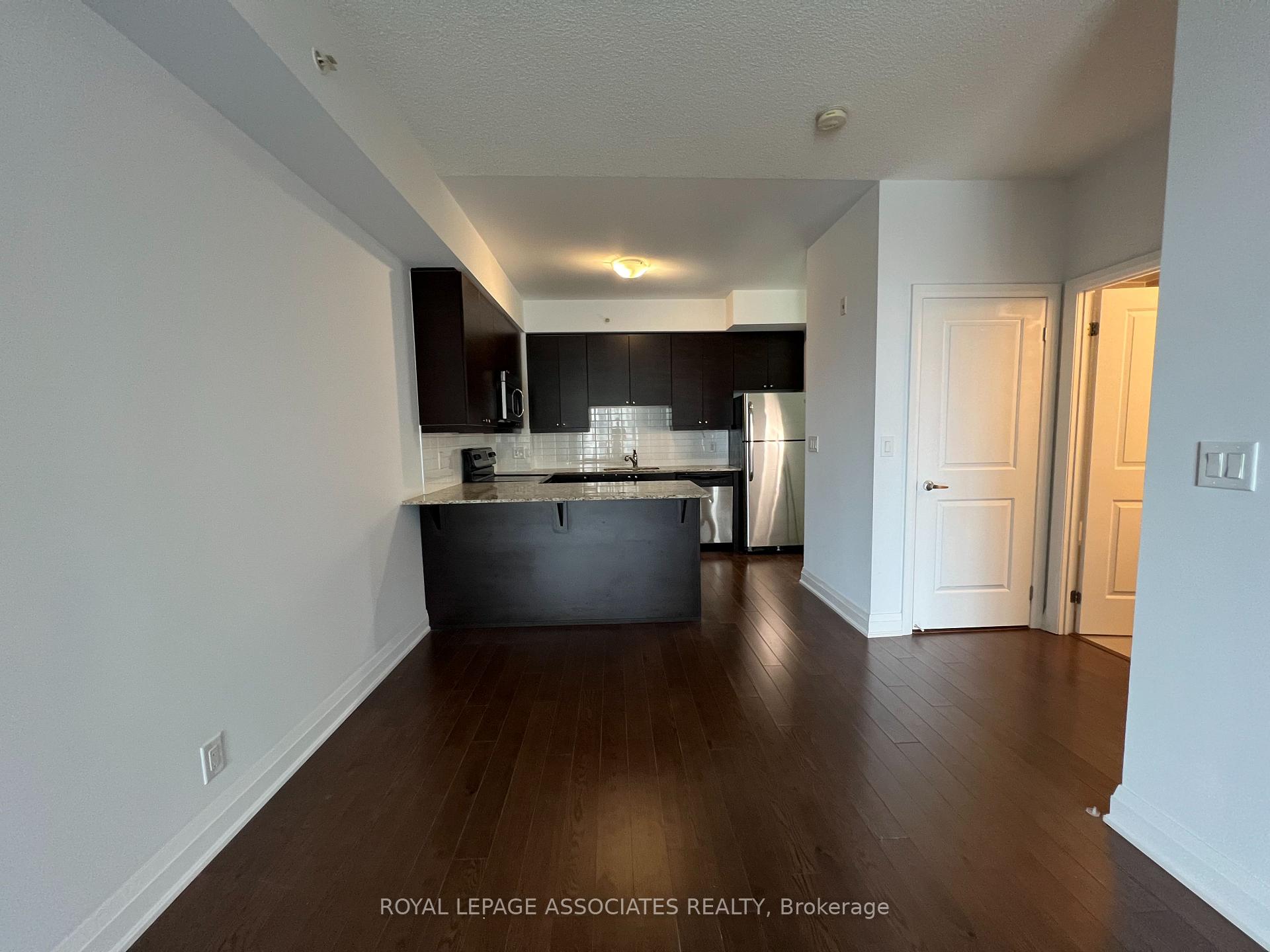 Photo 9 of Unit 408, 24 Woodstream Boulevard, Vaughan, Vaughan Grove — HOMEH