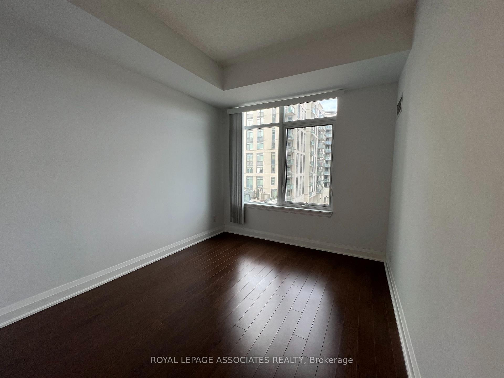 Photo 11 of Unit 408, 24 Woodstream Boulevard, Vaughan, Vaughan Grove — HOMEH