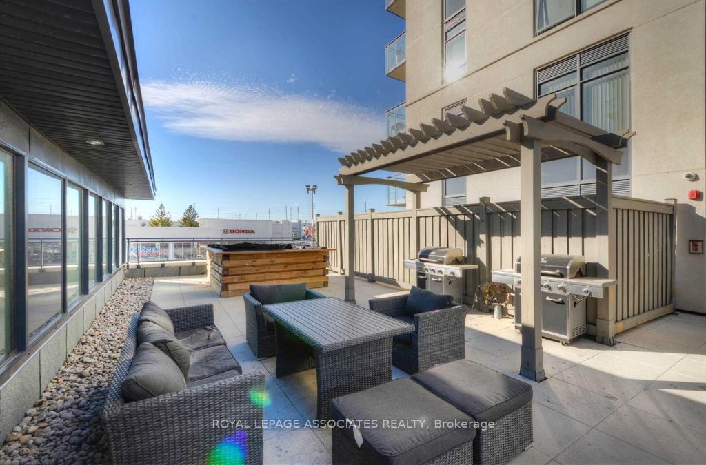 Photo 19 of Unit 408, 24 Woodstream Boulevard, Vaughan, Vaughan Grove — HOMEH