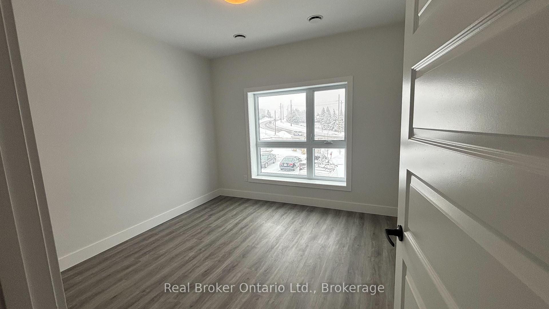 Photo 6 of Unit 203, 1000 Lackner Place, Kitchener — HOMEH