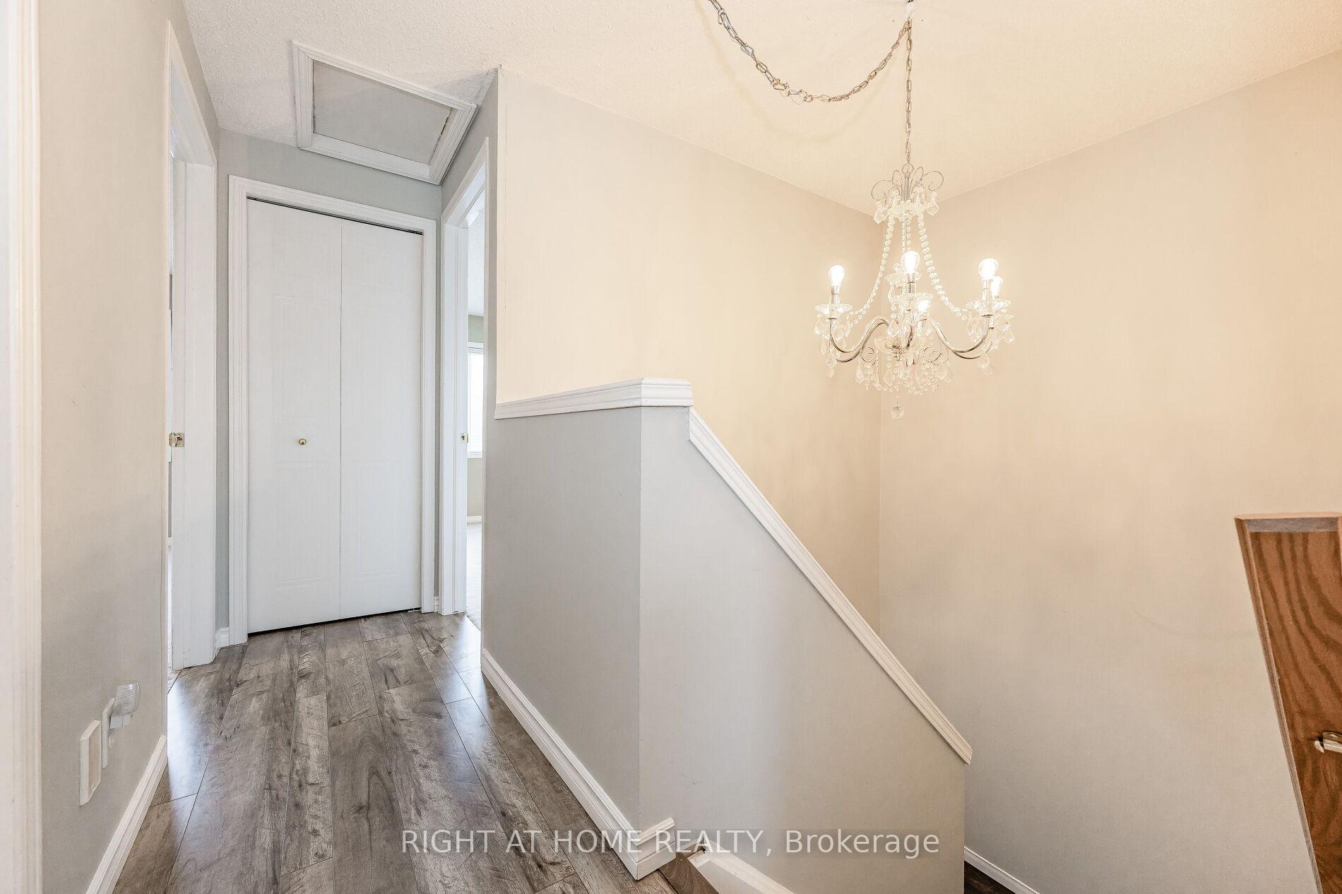 Photo 16 of Unit 43, 230 Blackhorne Drive, Kitchener, Laurentian Hills — HOMEH
