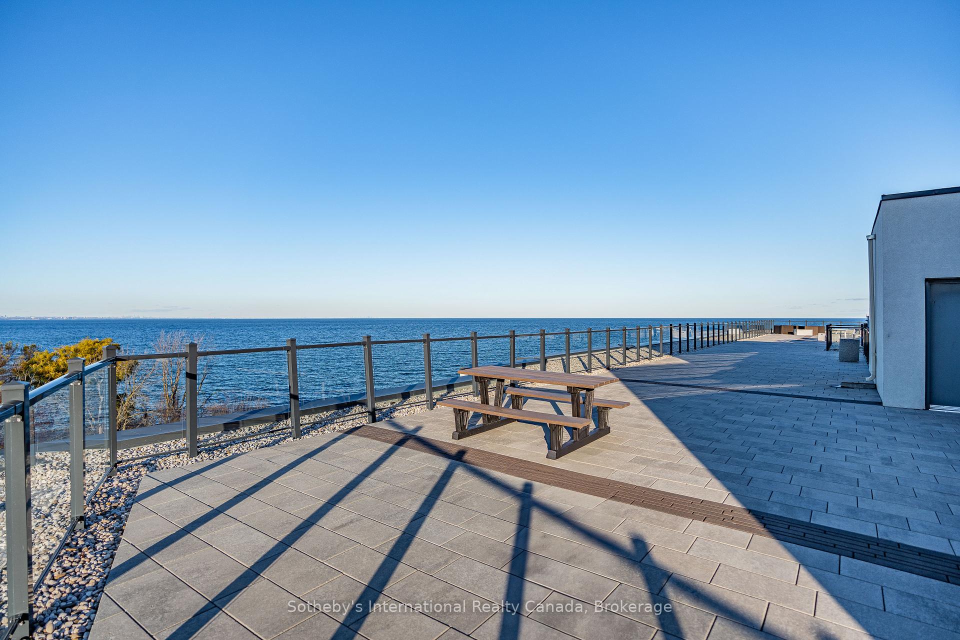 Photo 18 of Unit 323, 125 Shoreview Place, Hamilton, Lakeshore — HOMEH
