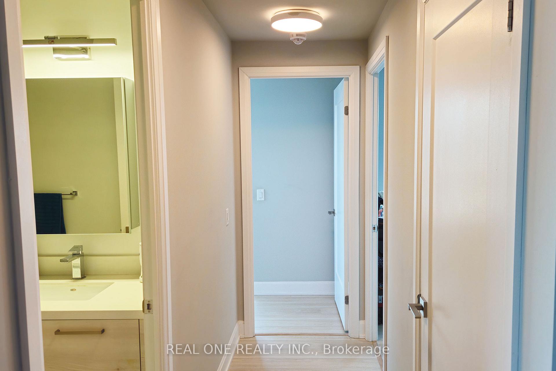 Photo 12 of Unit 602, 12 Gandhi Lane, Markham, Commerce Valley — HOMEH