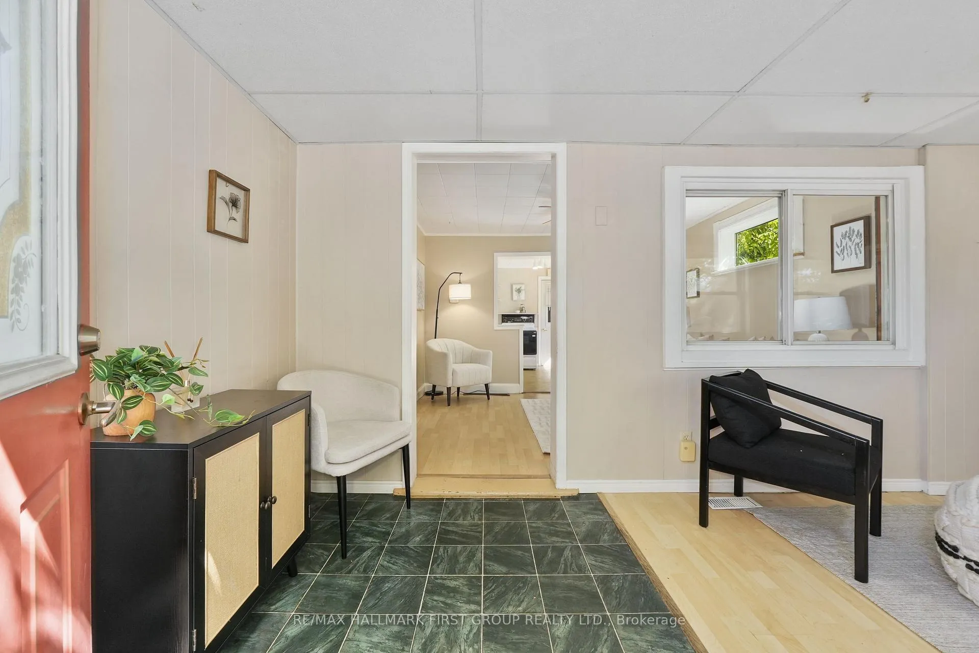 Photo 4 of 446 Ontario Street, Cobourg — HOMEH