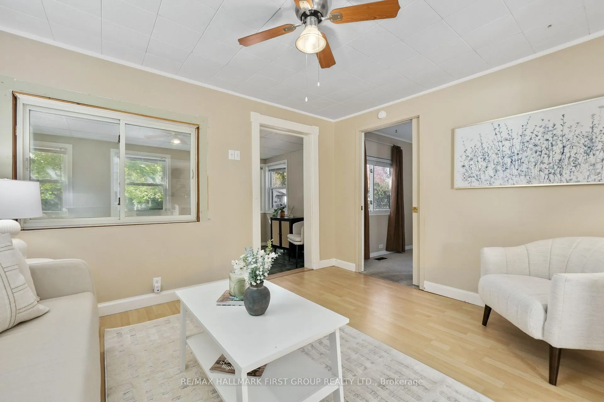 Photo 11 of 446 Ontario Street, Cobourg — HOMEH