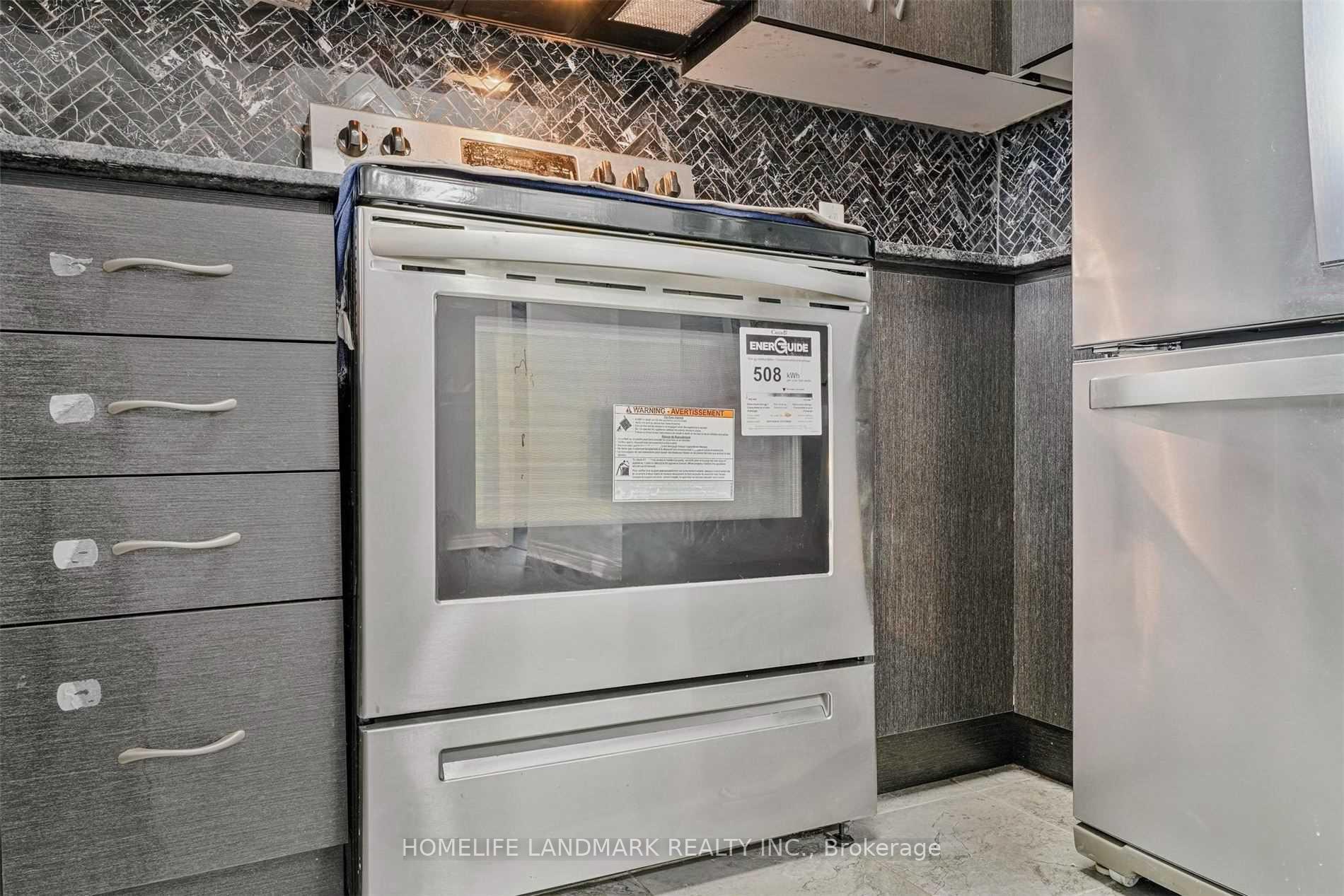 Photo 8 of Unit 606, 39 New Delhi Drive, Markham, Cedarwood — HOMEH