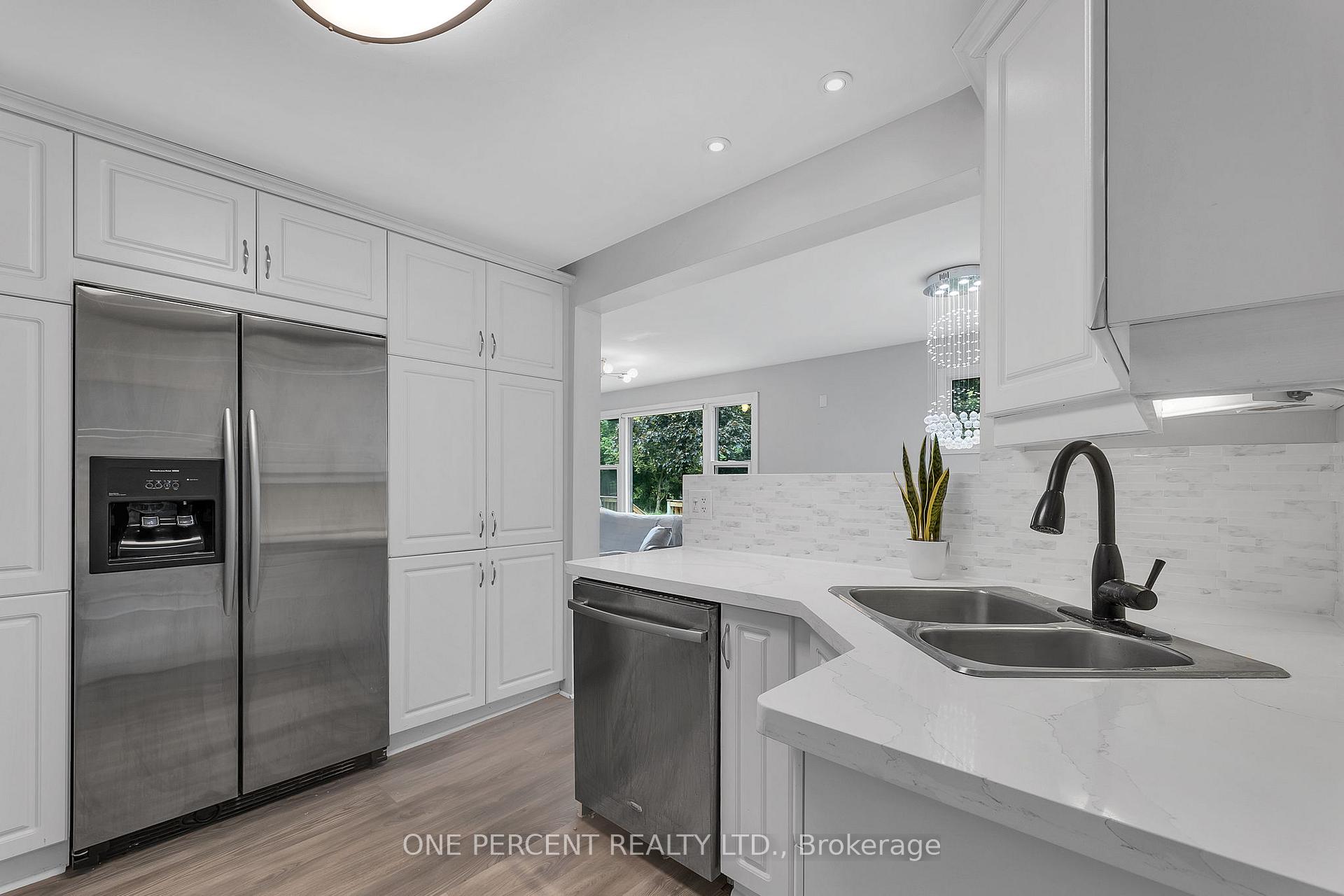 Photo 24 of 14 Mcnab Avenue, Douro-Dummer — HOMEH