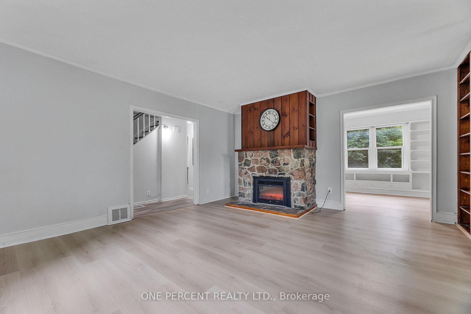 Photo 26 of 14 Mcnab Avenue, Douro-Dummer — HOMEH