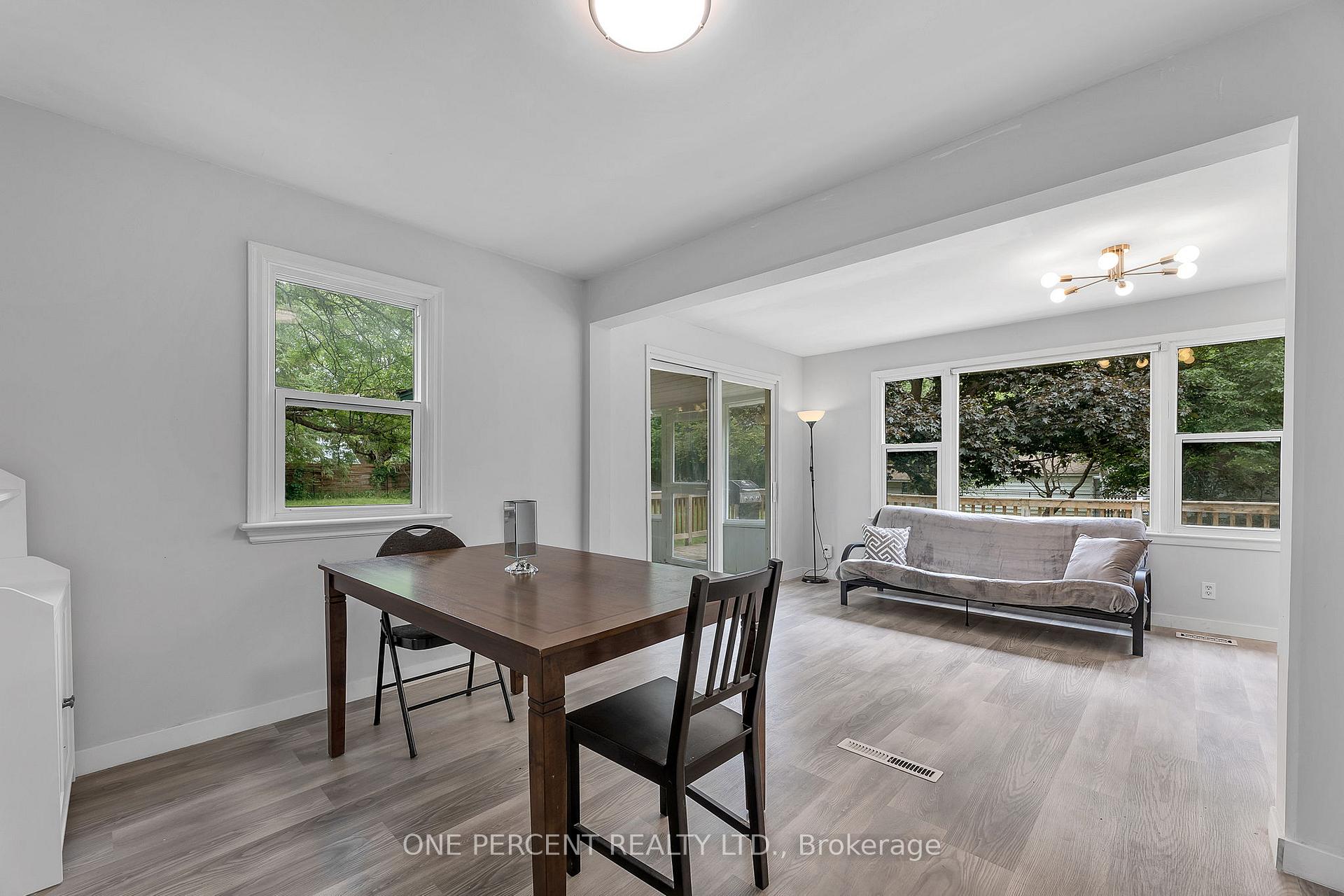 Photo 34 of 14 Mcnab Avenue, Douro-Dummer — HOMEH