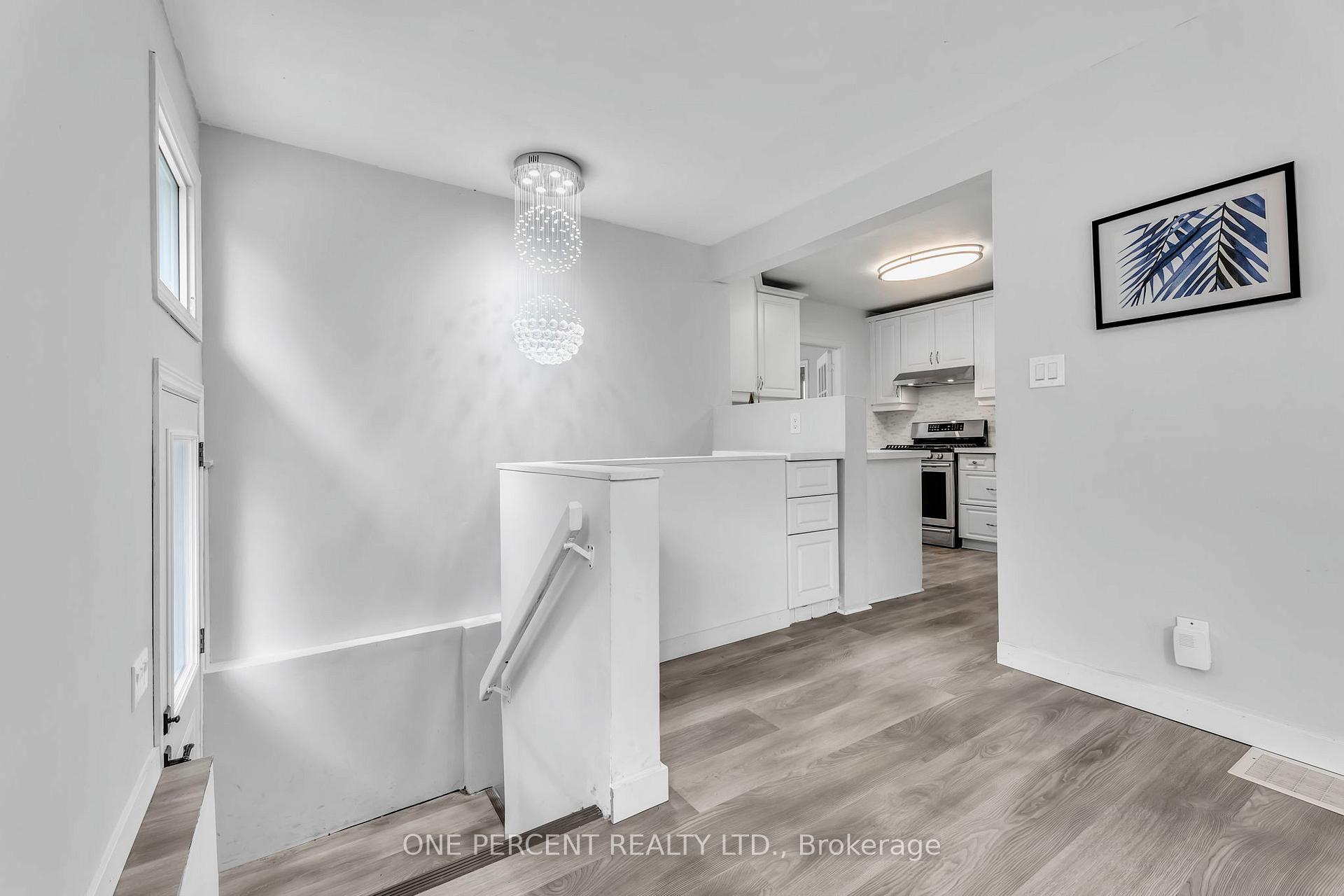 Photo 38 of 14 Mcnab Avenue, Douro-Dummer — HOMEH