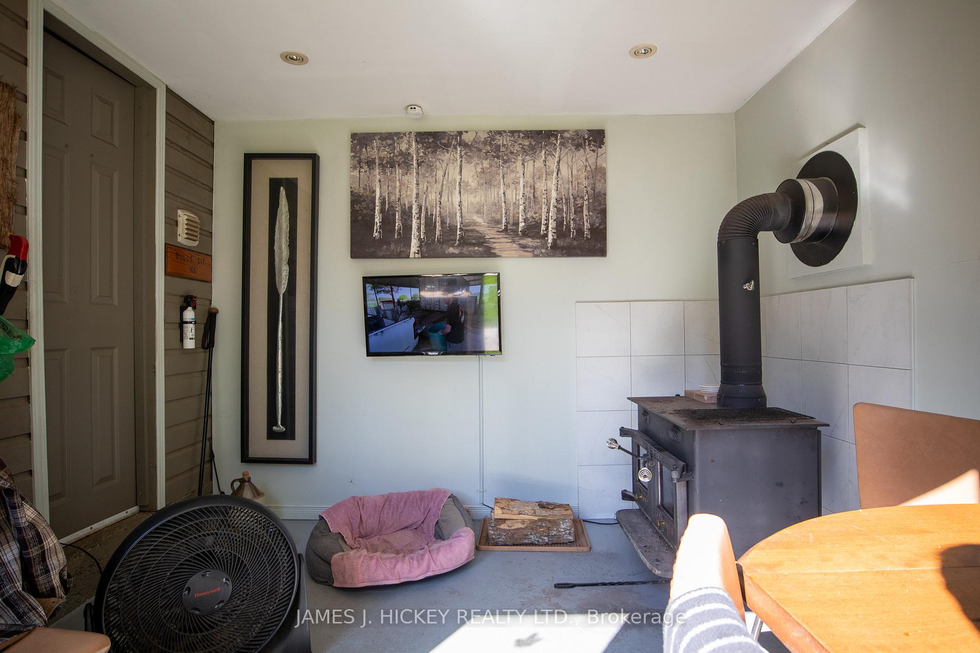 Photo 28 of 30 Faraday Crescent, Deep River, Deep River — HOMEH