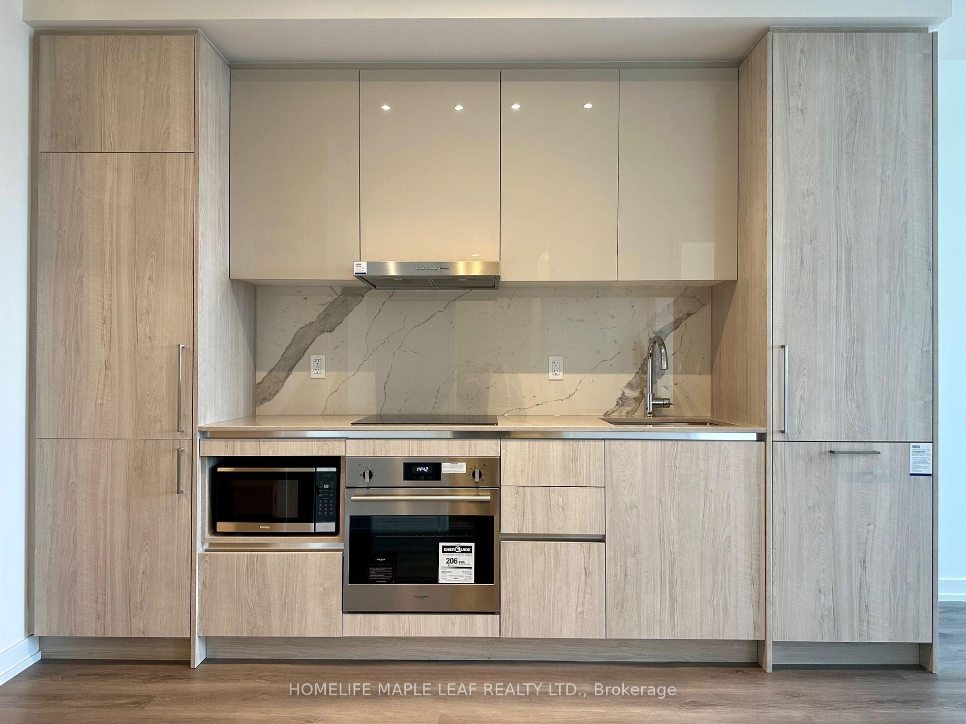 Photo 1 of Unit 705, 225 Commerce Street, Vaughan, Vaughan Corporate Centre — HOMEH