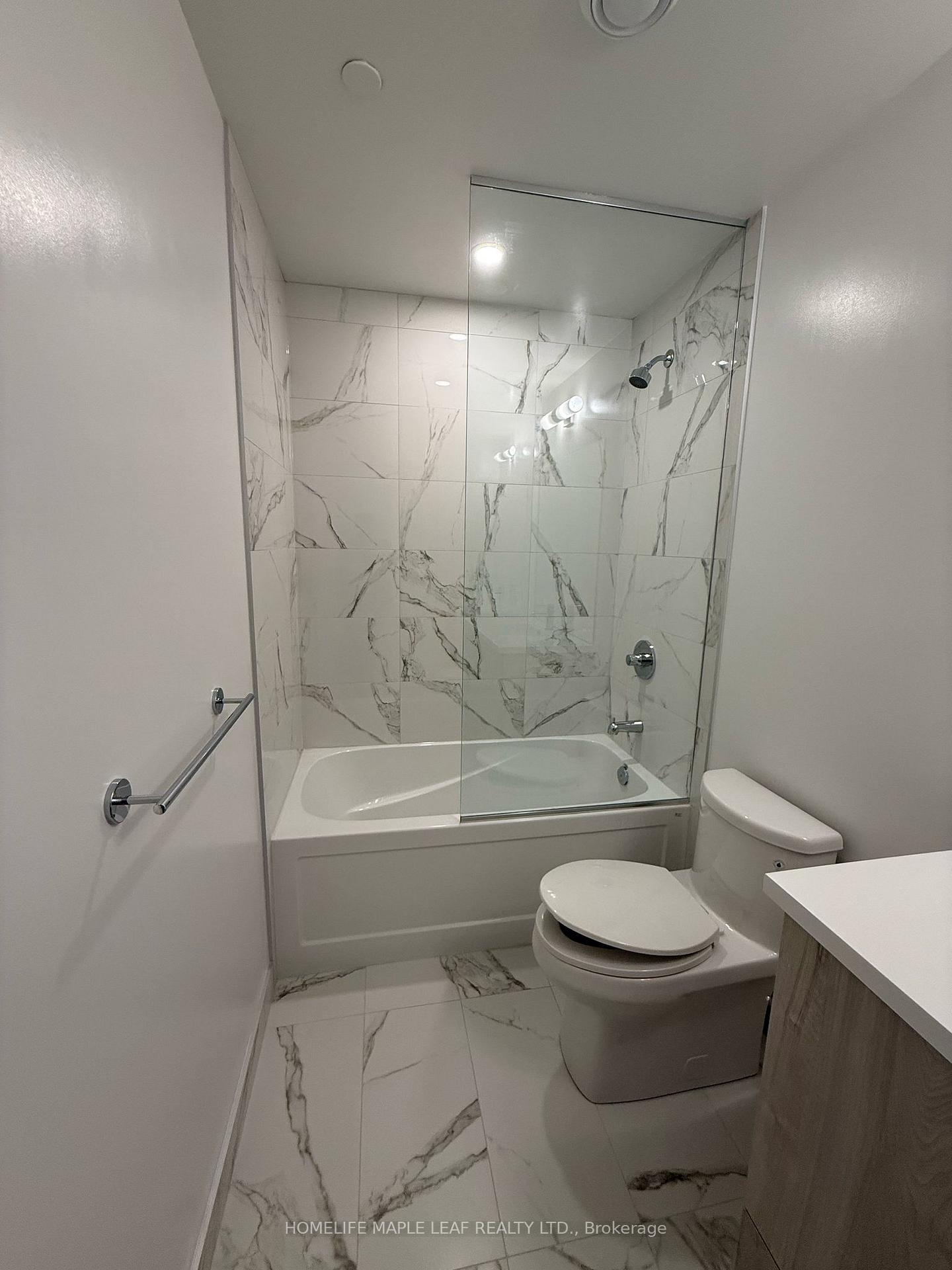 Photo 17 of Unit 705, 225 Commerce Street, Vaughan, Vaughan Corporate Centre — HOMEH