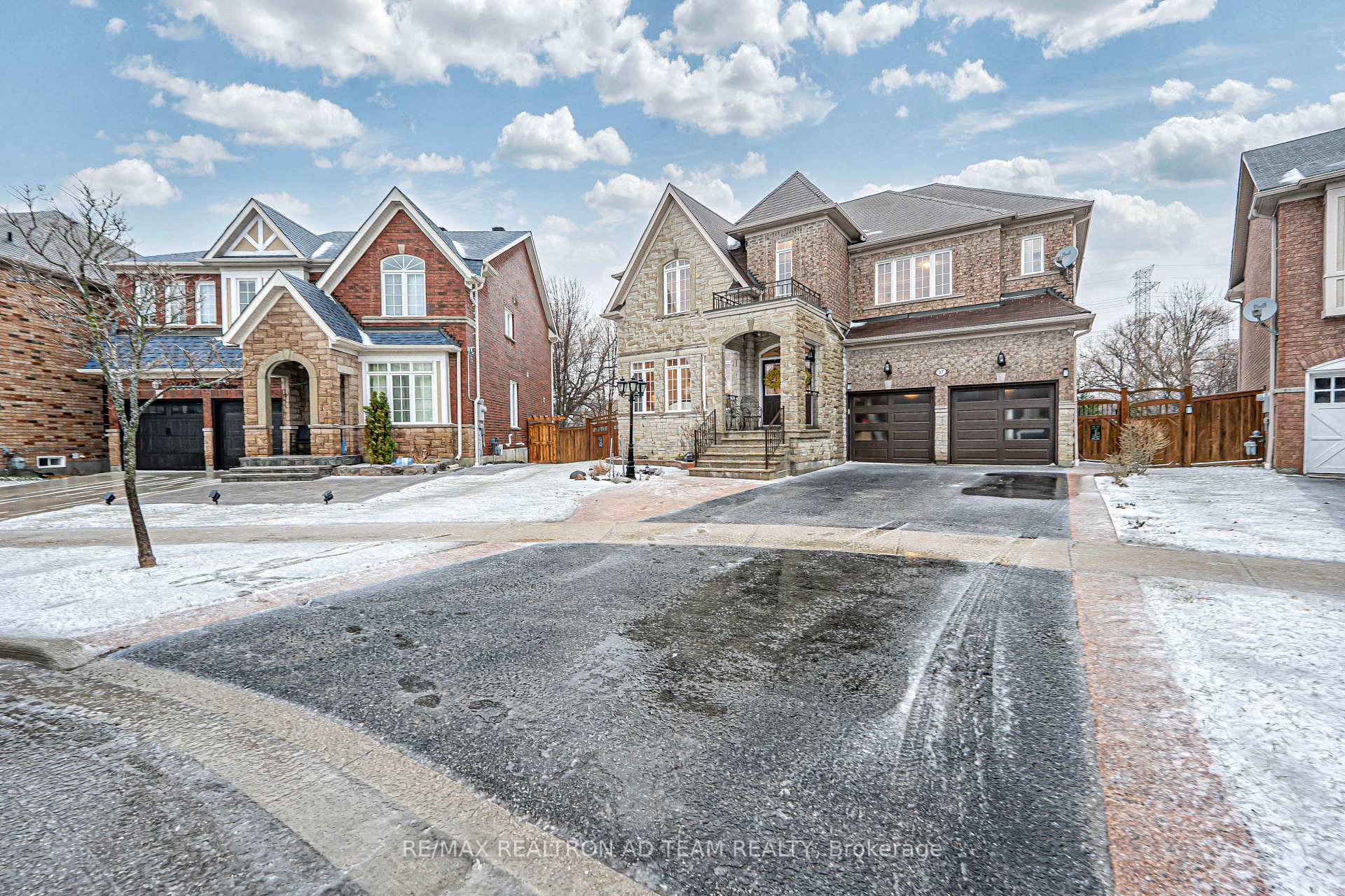 Photo 2 of 97 Feint Drive, Ajax, Northwest Ajax — HOMEH