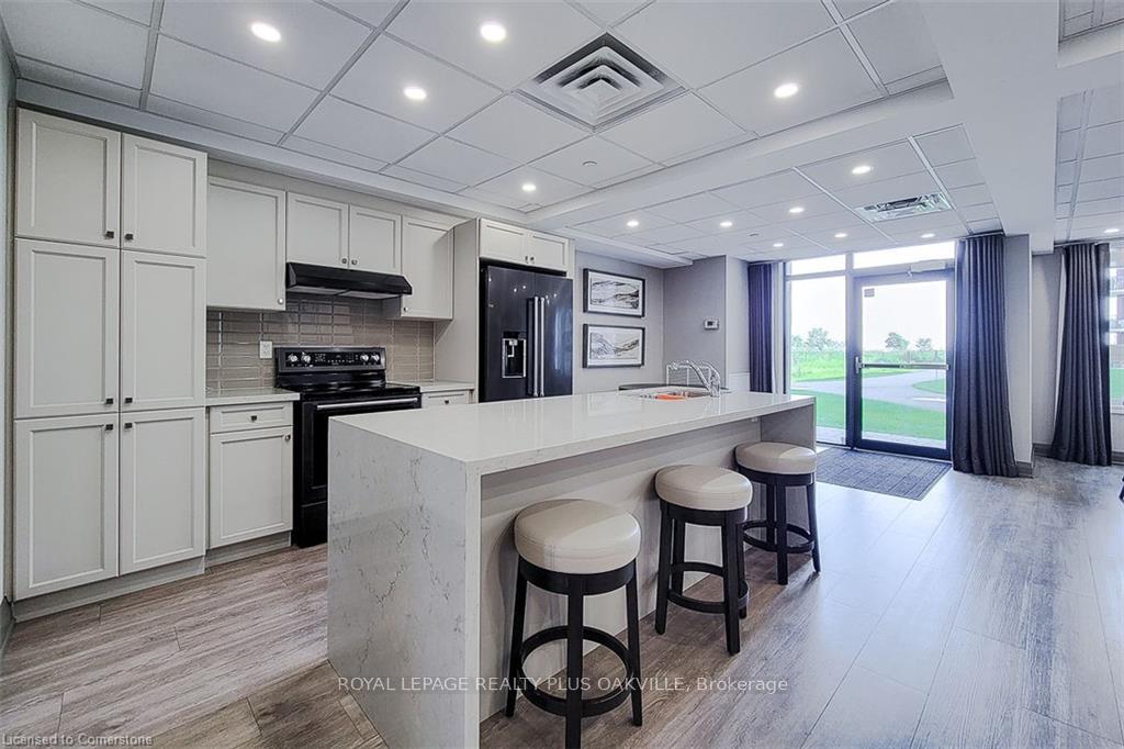 Photo 44 of Unit 329, 101 Shoreview Place, Hamilton, Lakeshore — HOMEH