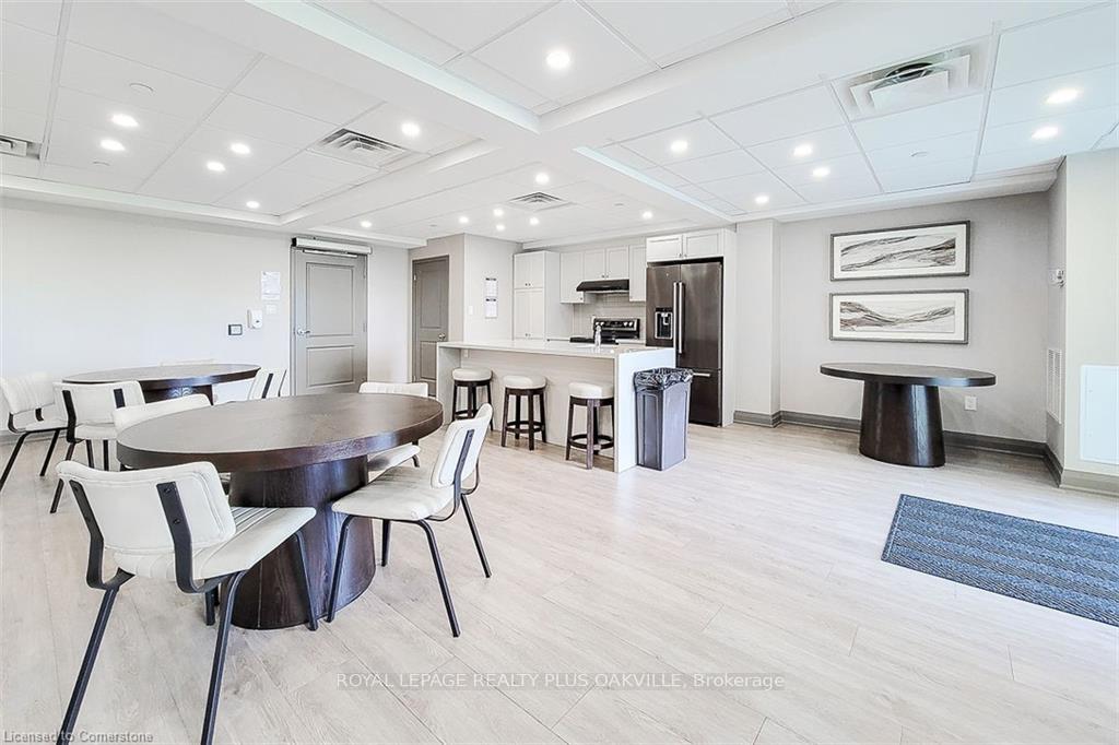 Photo 45 of Unit 329, 101 Shoreview Place, Hamilton, Lakeshore — HOMEH