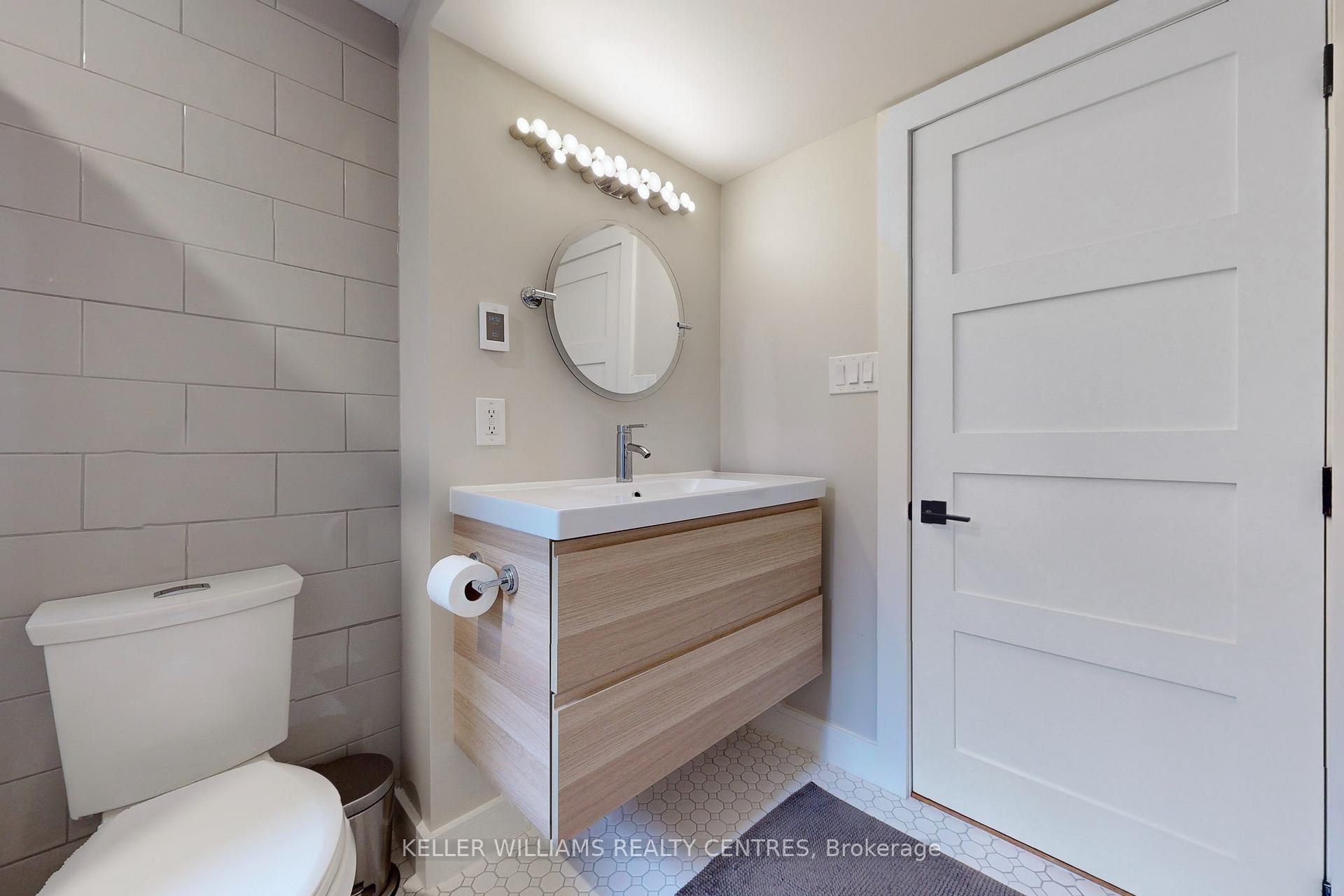 Photo 26 of 27 Boulding Drive, Aurora, Aurora Heights — HOMEH