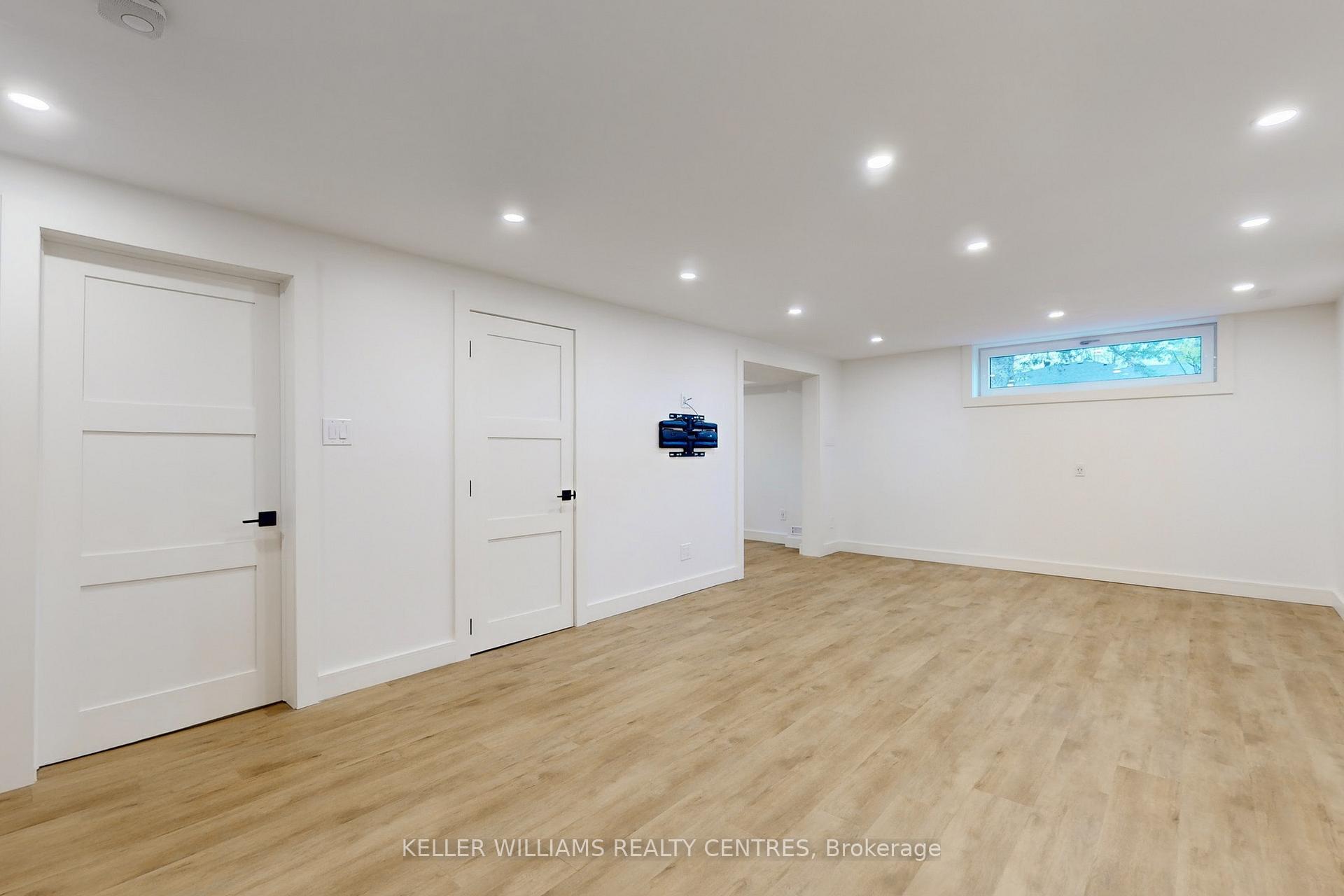 Photo 28 of 27 Boulding Drive, Aurora, Aurora Heights — HOMEH