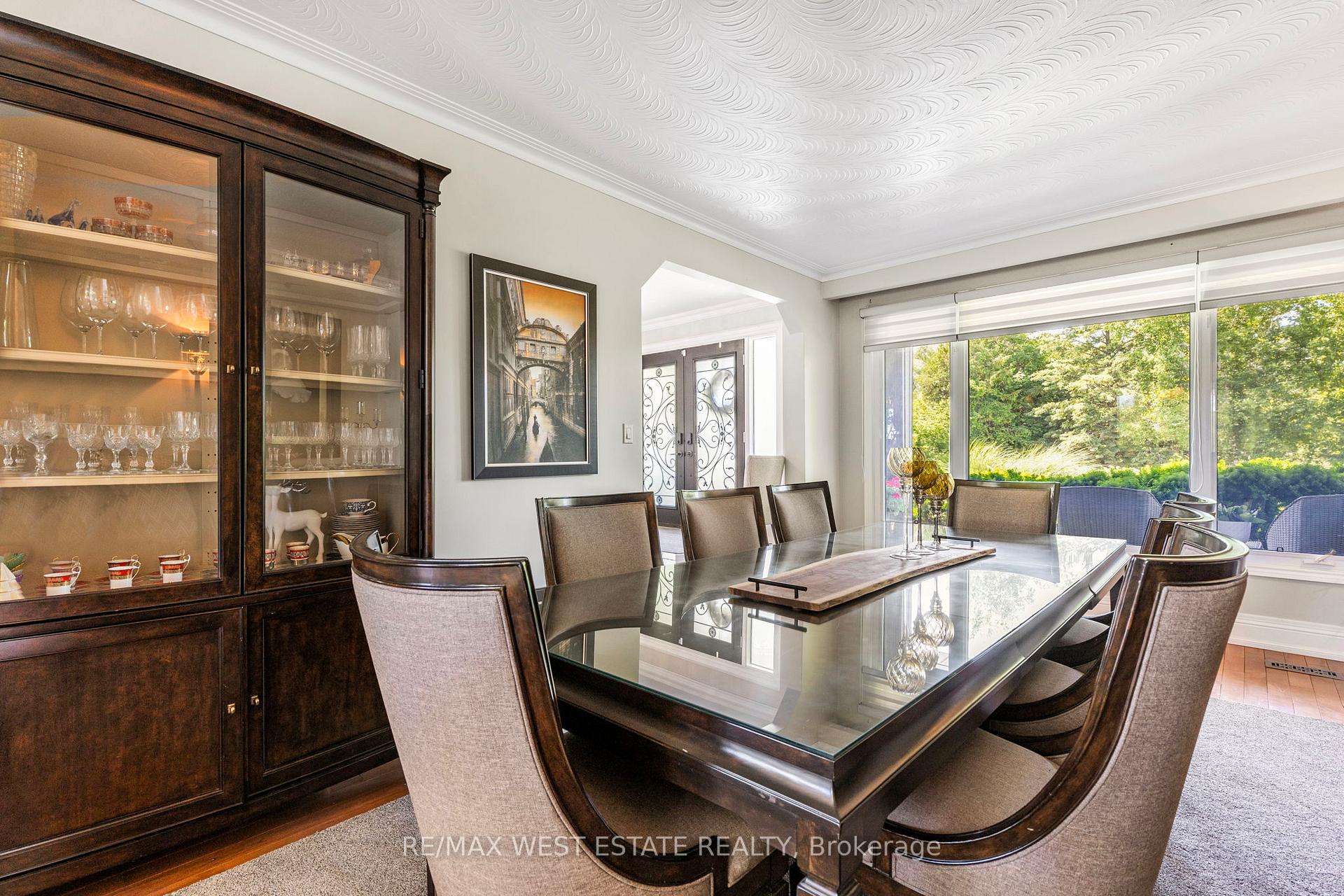 Photo 6 of 9 Walton Drive, Caledon, Palgrave — HOMEH