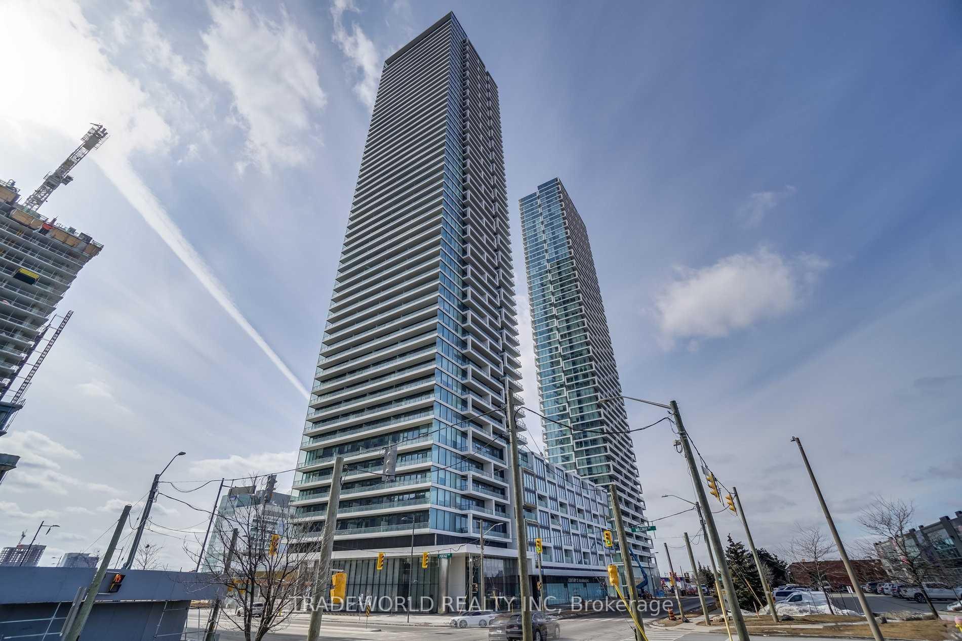 Front of Unit 2112, 950 Portage Parkway