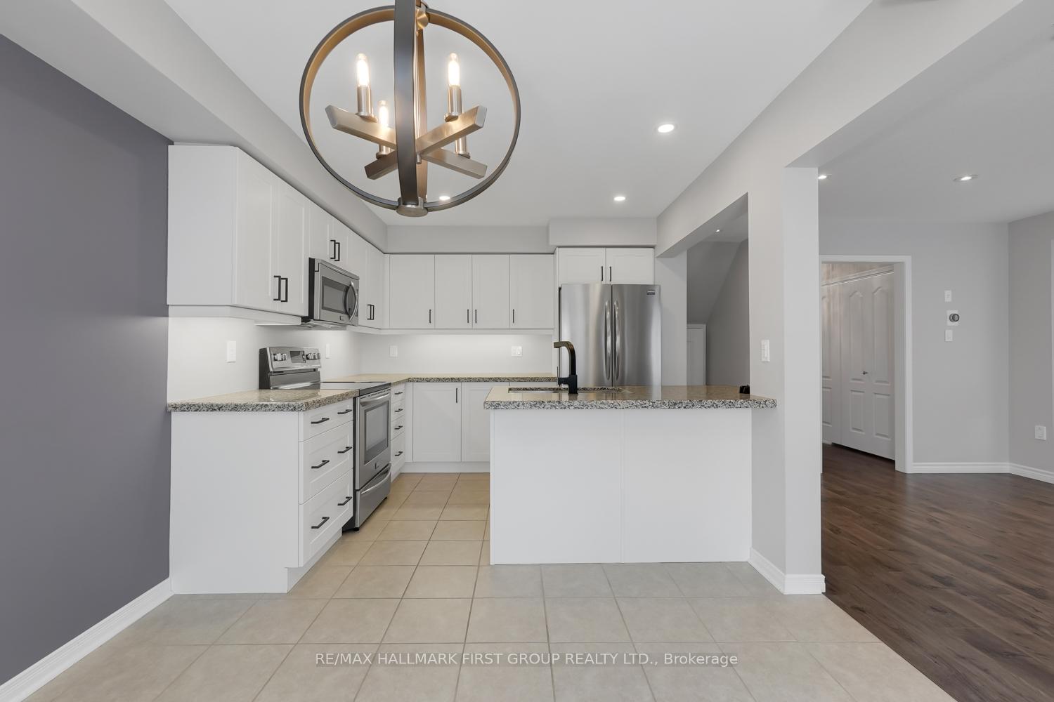Photo 4 of 60 Ray Richards Street, Clarington, Bowmanville — HOMEH