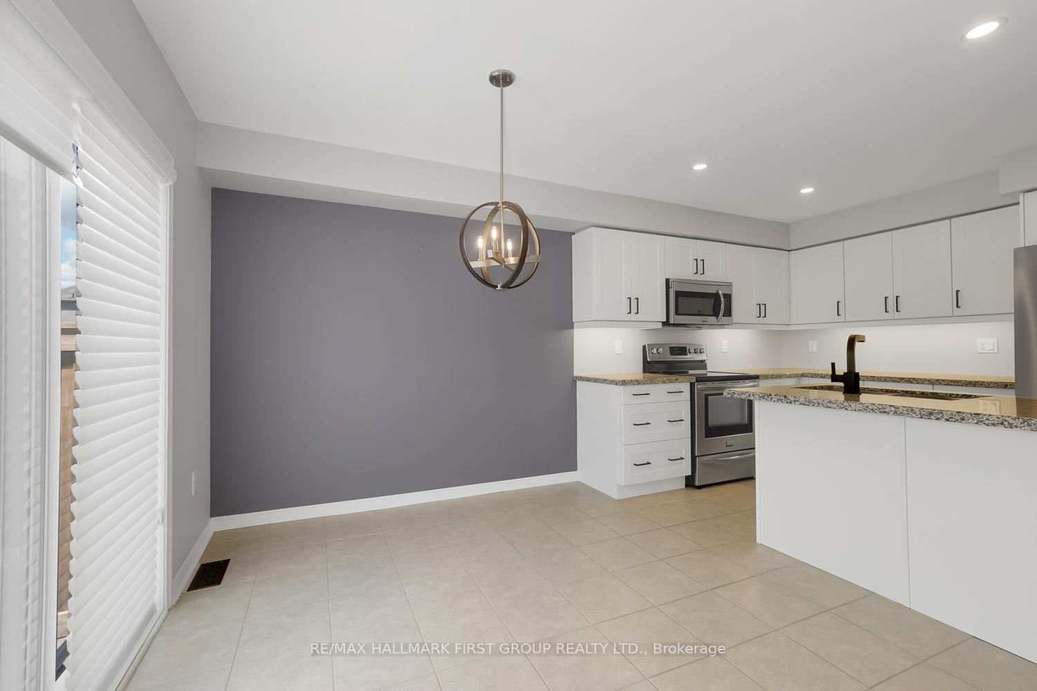 Photo 6 of 60 Ray Richards Street, Clarington, Bowmanville — HOMEH